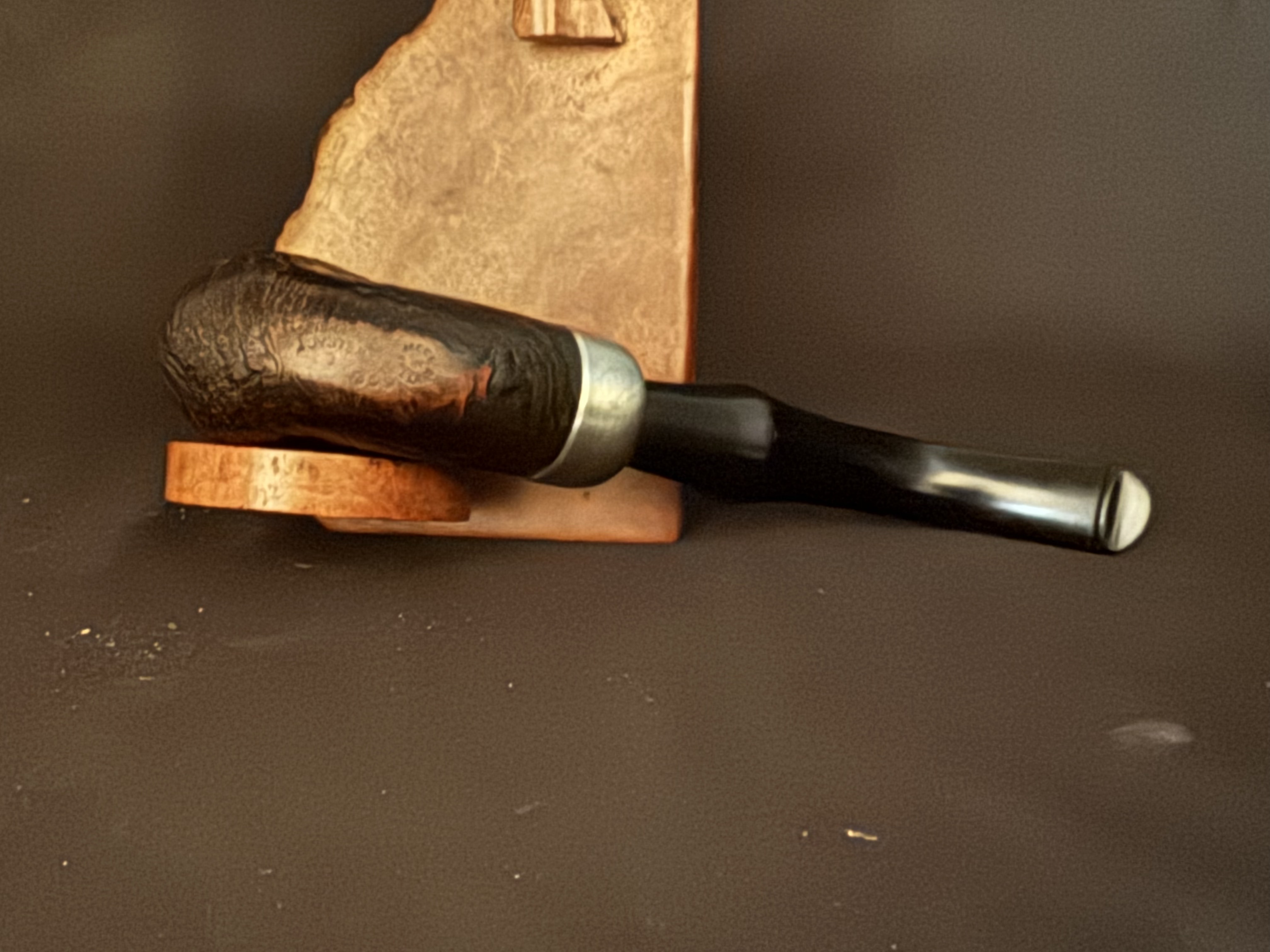 Peterson's System 309 Sandblast Large Bent Dutch, Made in Ireland Circle, Pre-Republic c.1945-1947, Nickel Band, P-Lip 7