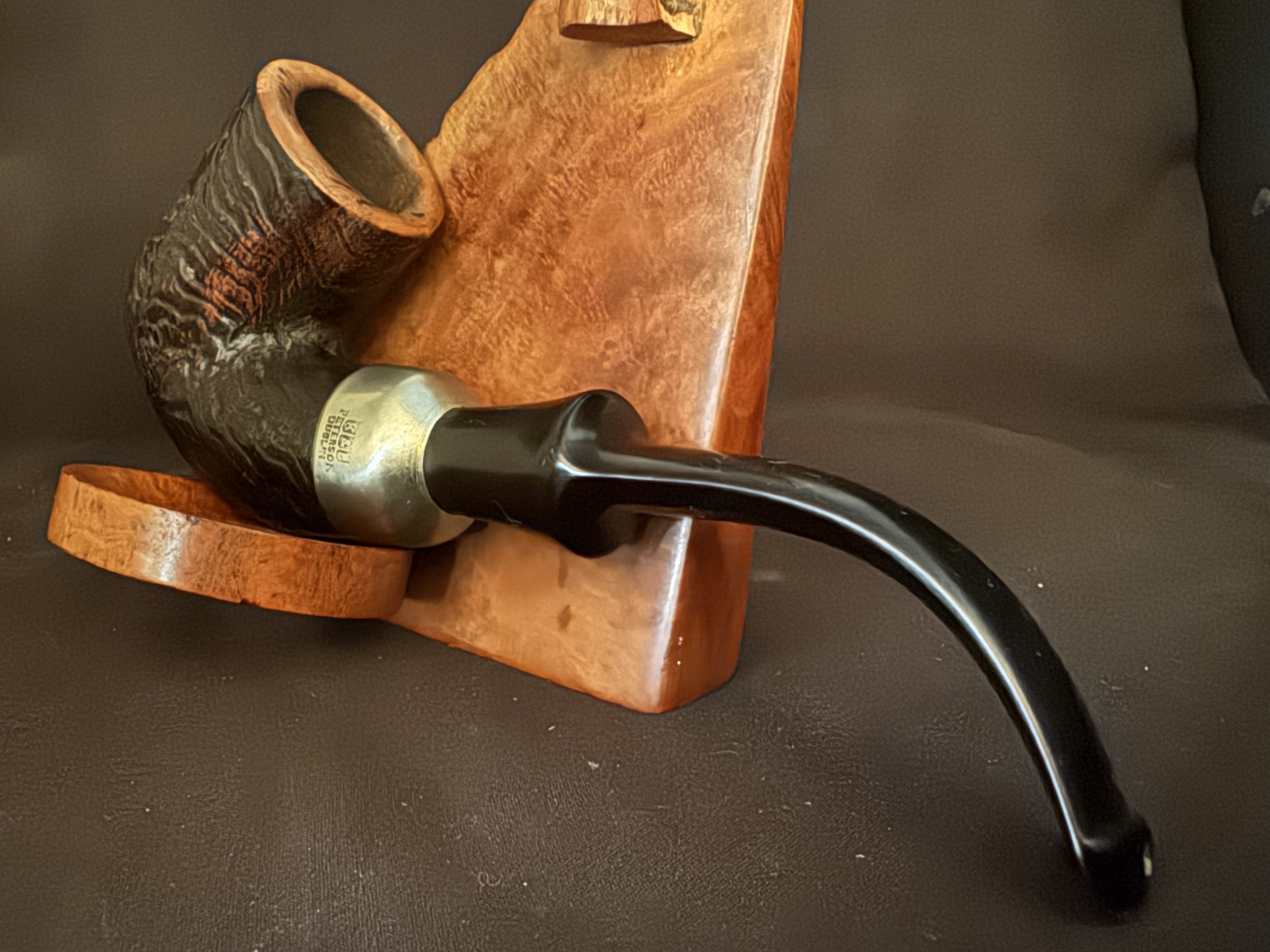 Peterson's System 309 Sandblast Large Bent Dutch, Made in Ireland Circle, Pre-Republic c.1945-1947, Nickel Band, P-Lip 9