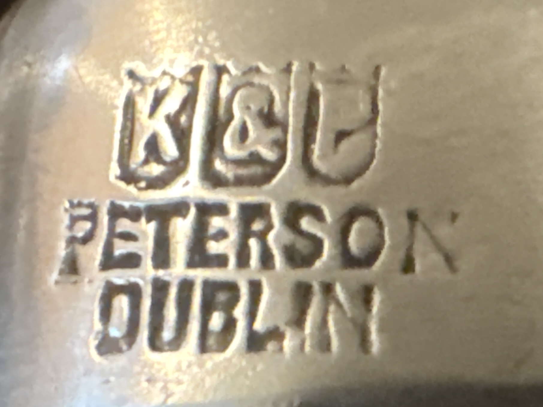 Peterson's System 309 Sandblast Large Bent Dutch, Made in Ireland Circle, Pre-Republic c.1945-1947, Nickel Band, P-Lip 15