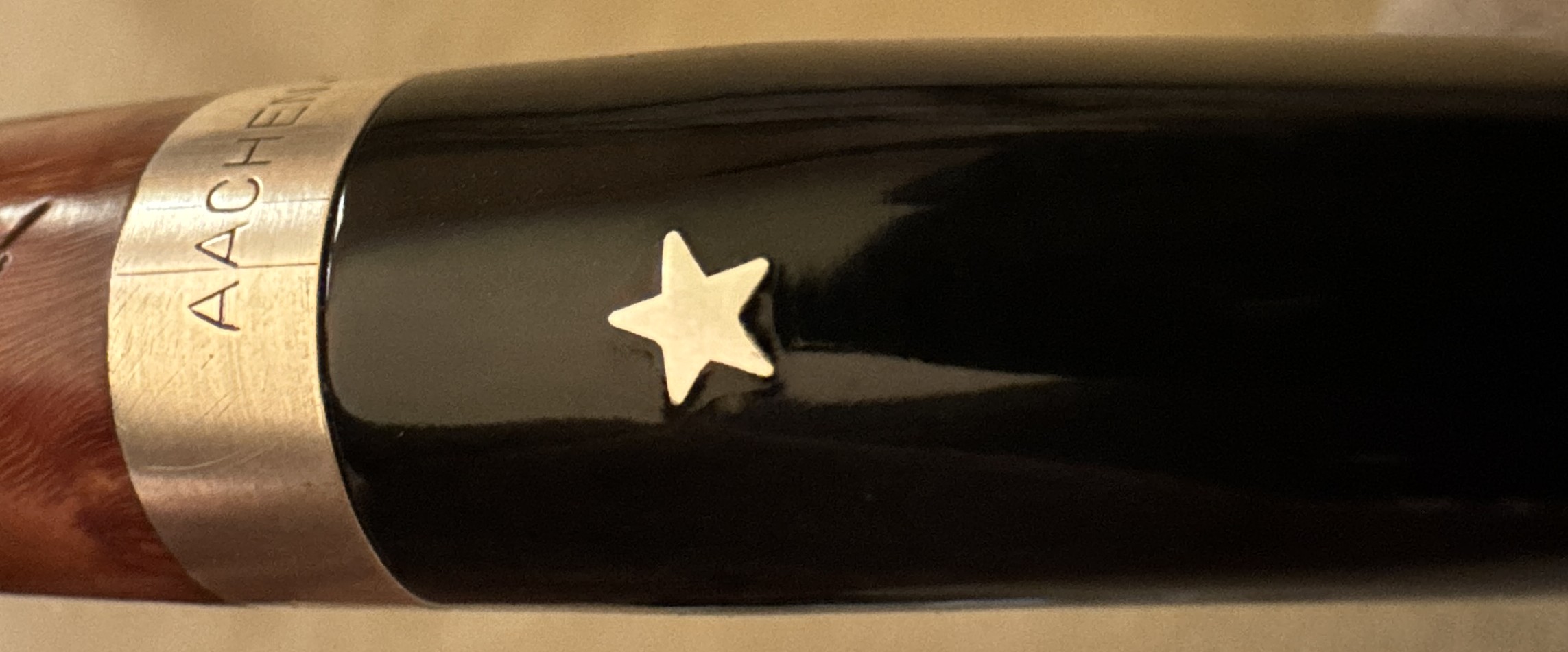 1996 Schneiderwind Jahrespfeife Brebbia Pura Straight Billiard Silver Wind Cap Unsmoked 19