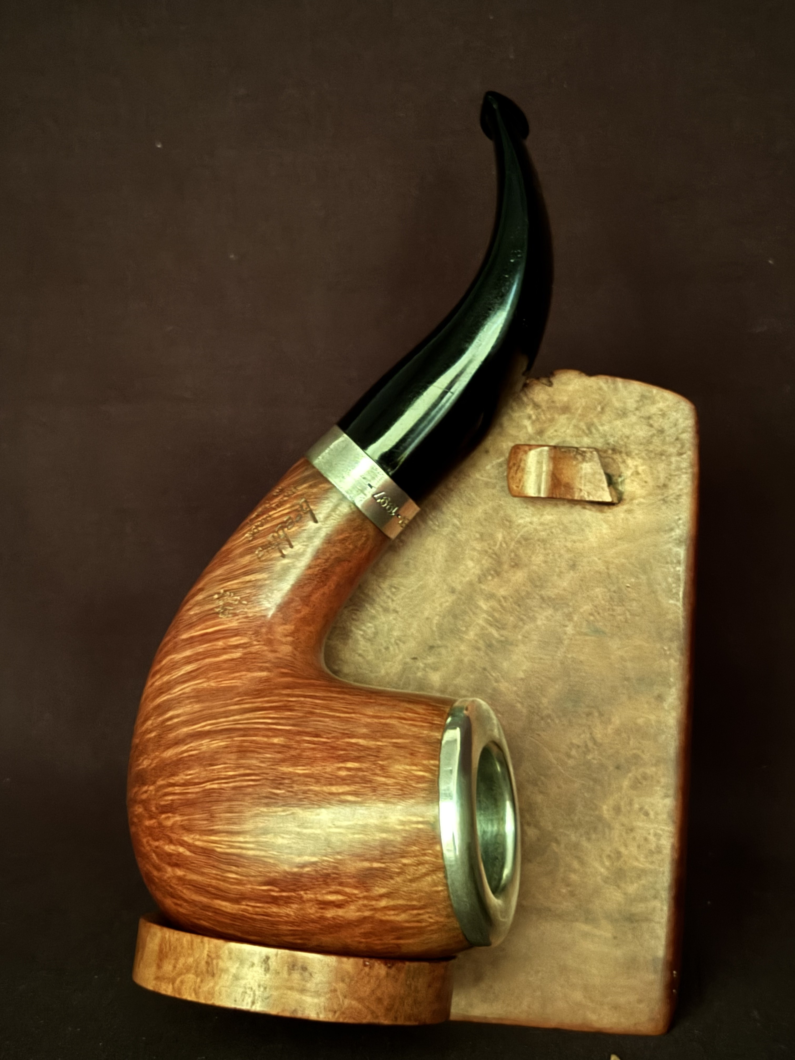 1997 Schneiderwind Jahrespfeife Brebbia Pura Bent Billiard Sterling Silver Cap Unsmoked
