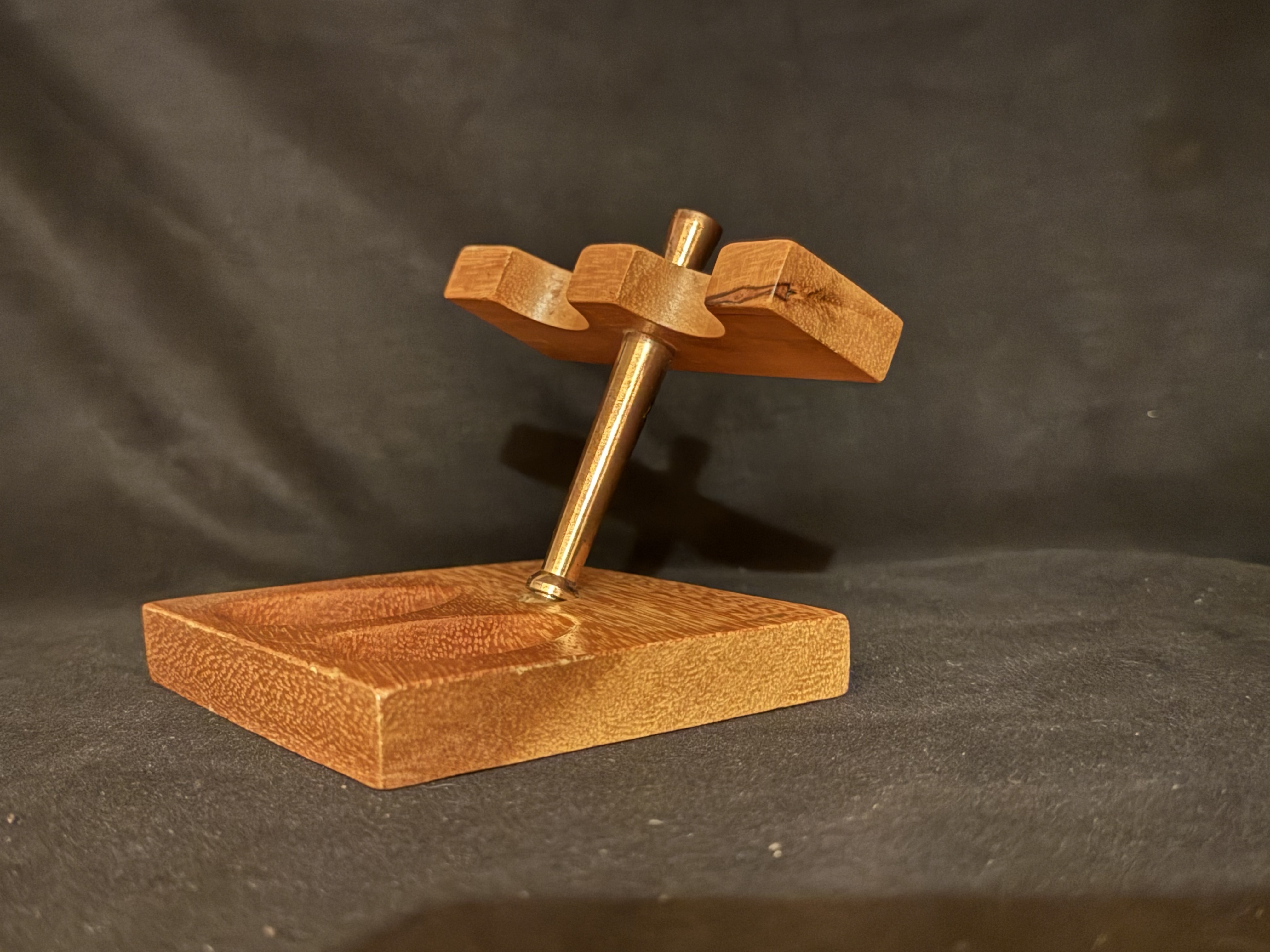 Wooden Pipe Stand for 2 Pipes, Gold-Tone Metal Post, Takes Apart 3