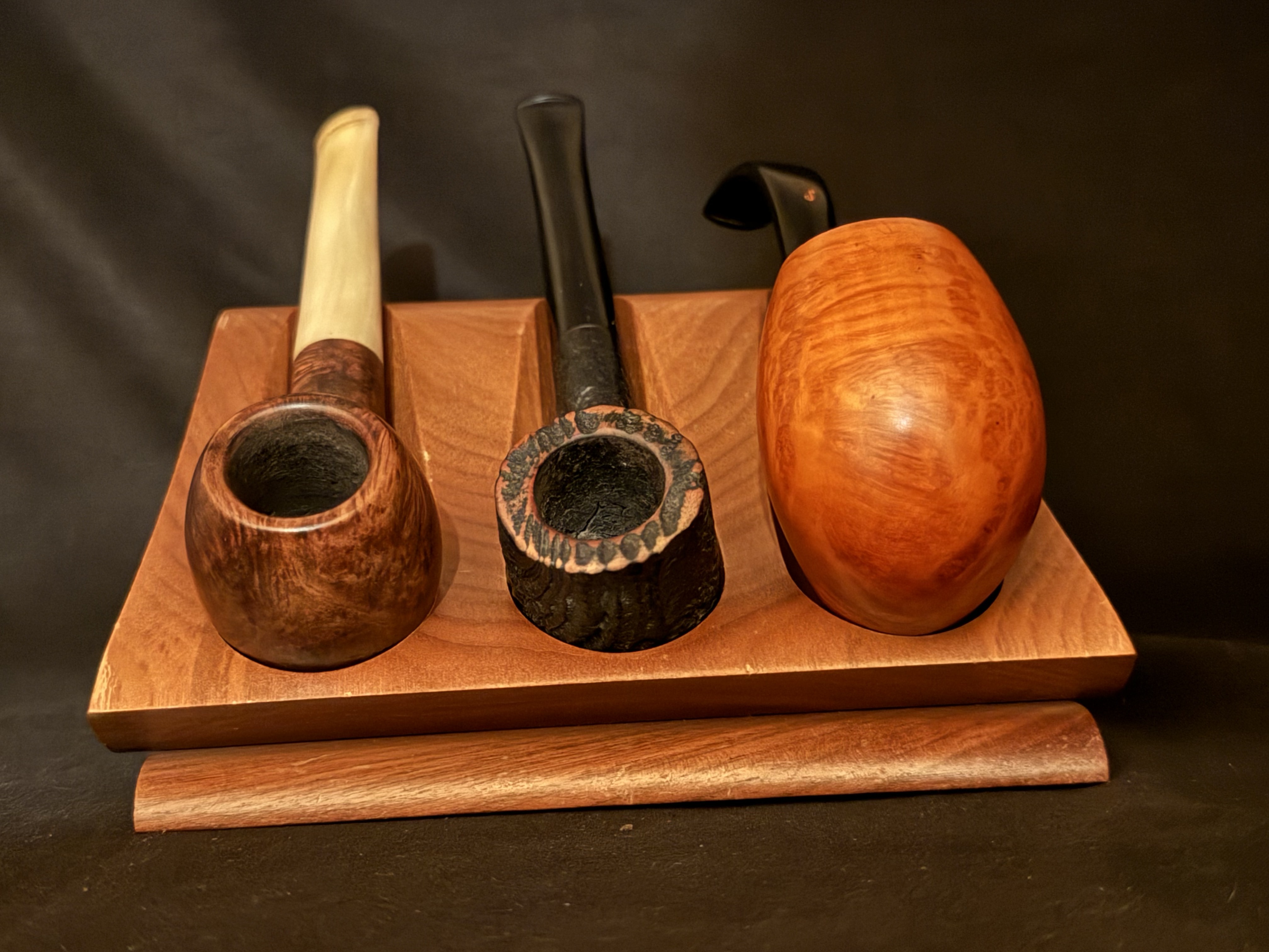 Wooden Pipe Stand for 3 Pipes, Natural Wood Finish, Slanted Rack