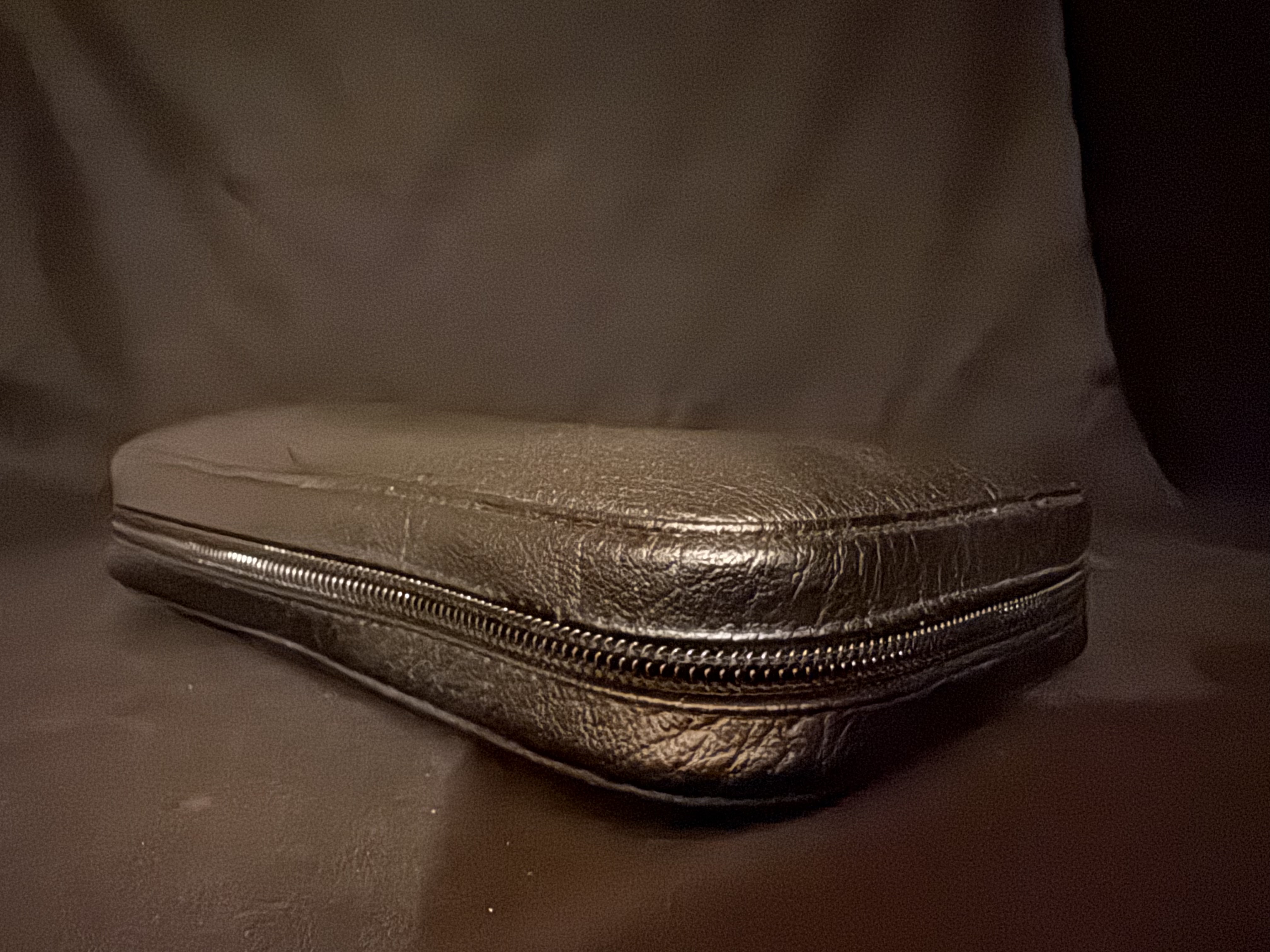 Black Textured Leather Pipe Bag for 4 Pipes, Zip Case, Tobacco Tin Slot 5