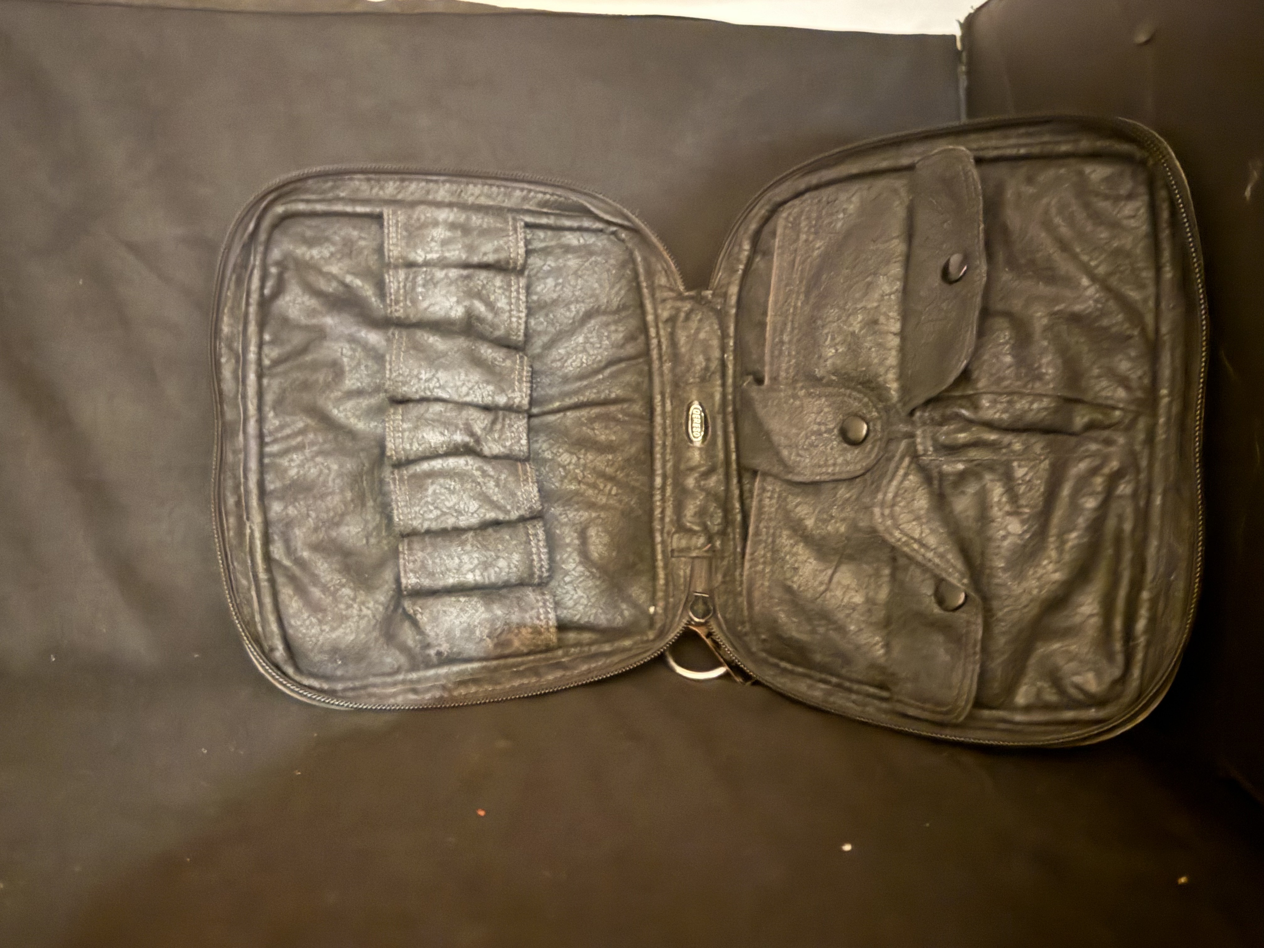 DERESO Black Leather Pipe Bag for 7 Pipes, Accessories and Tobacco Tin, Pre-Used in Very Good Condition