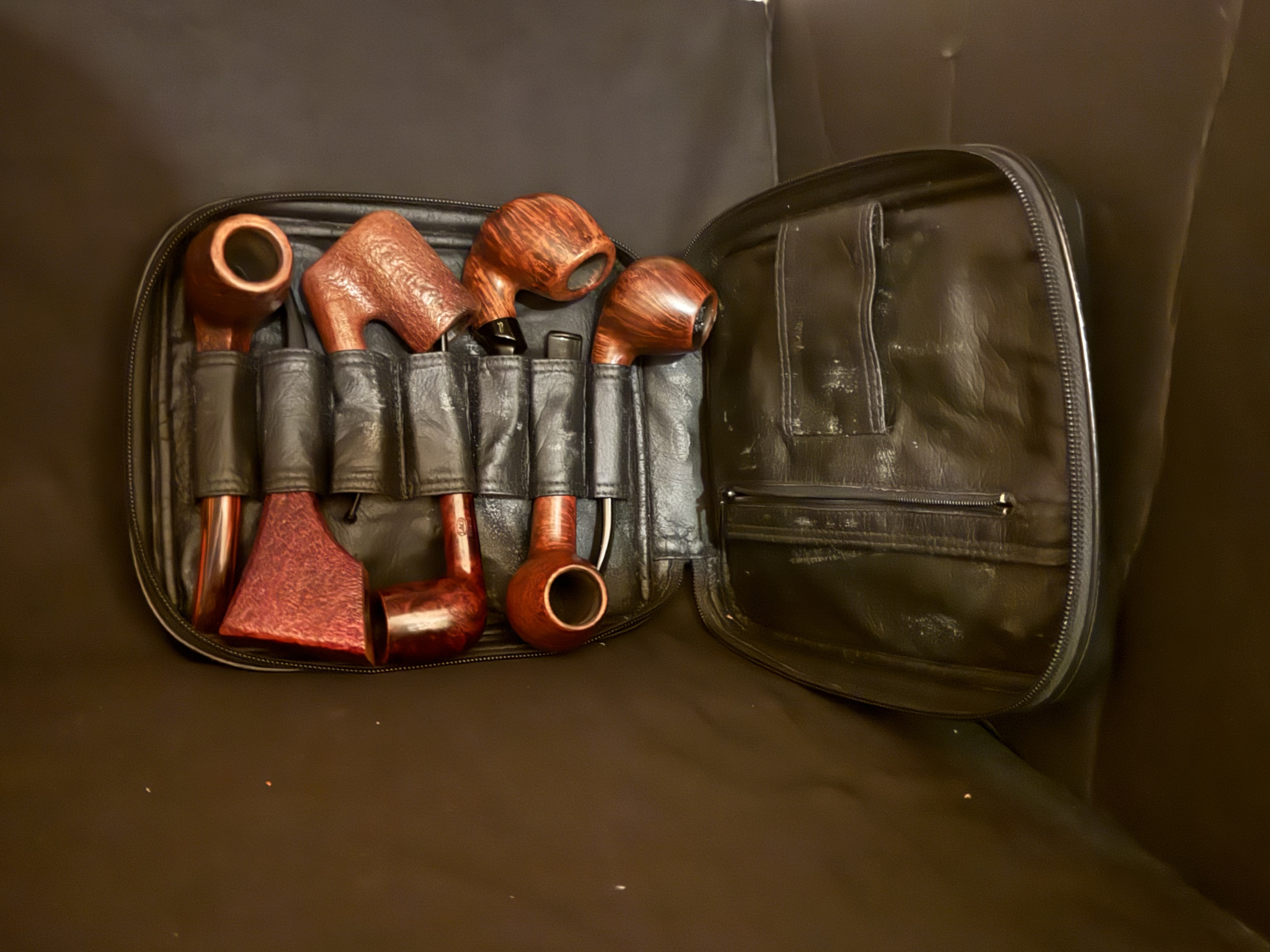 DERESO Black Leather Travel Pipe Bag for 7 Pipes, Accessories and Tobacco Tin 2