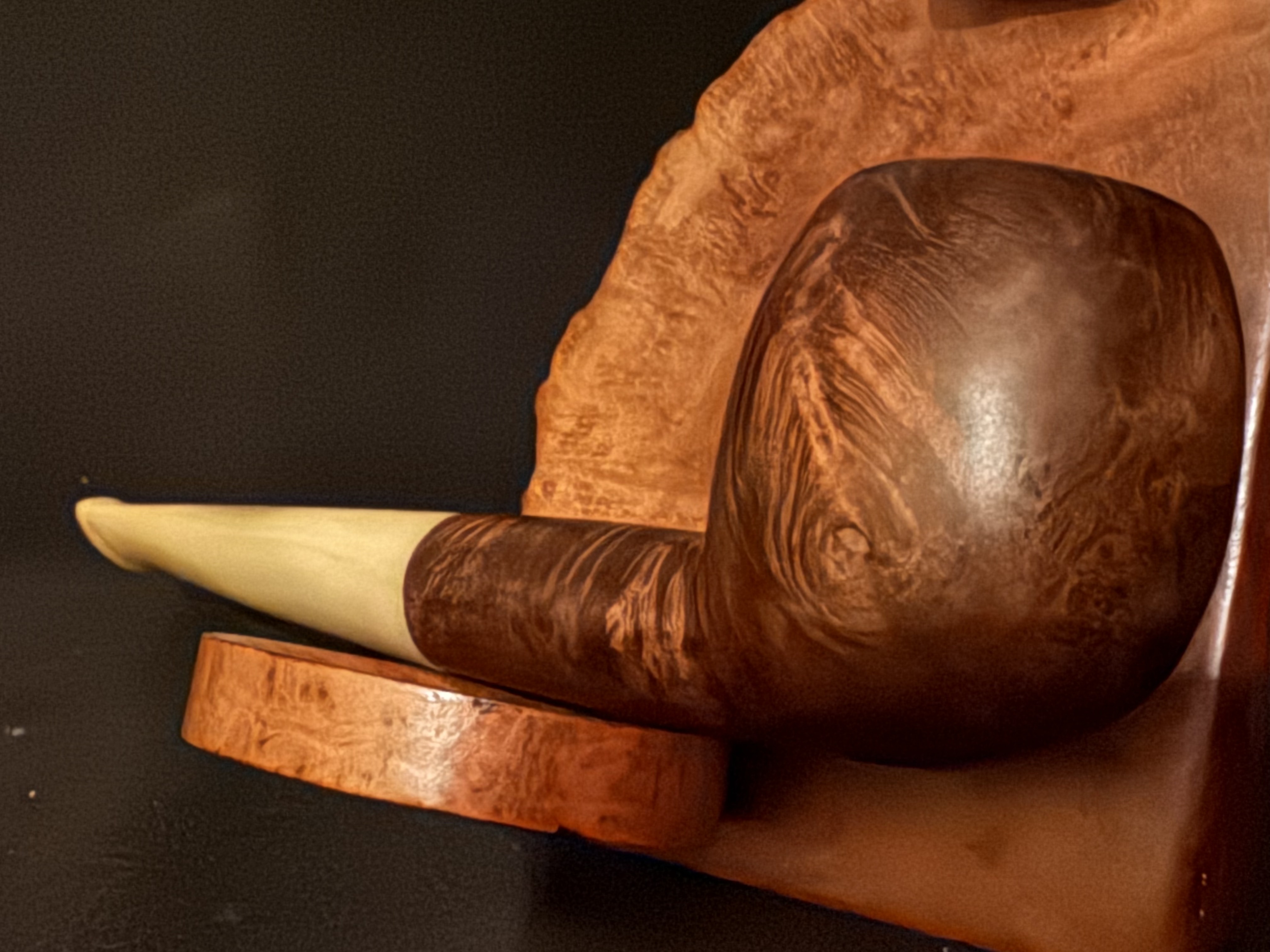 A.M. Bruyere Garantie Smooth Straight Estate Pipe, Light Stem, Vertical Grain 8