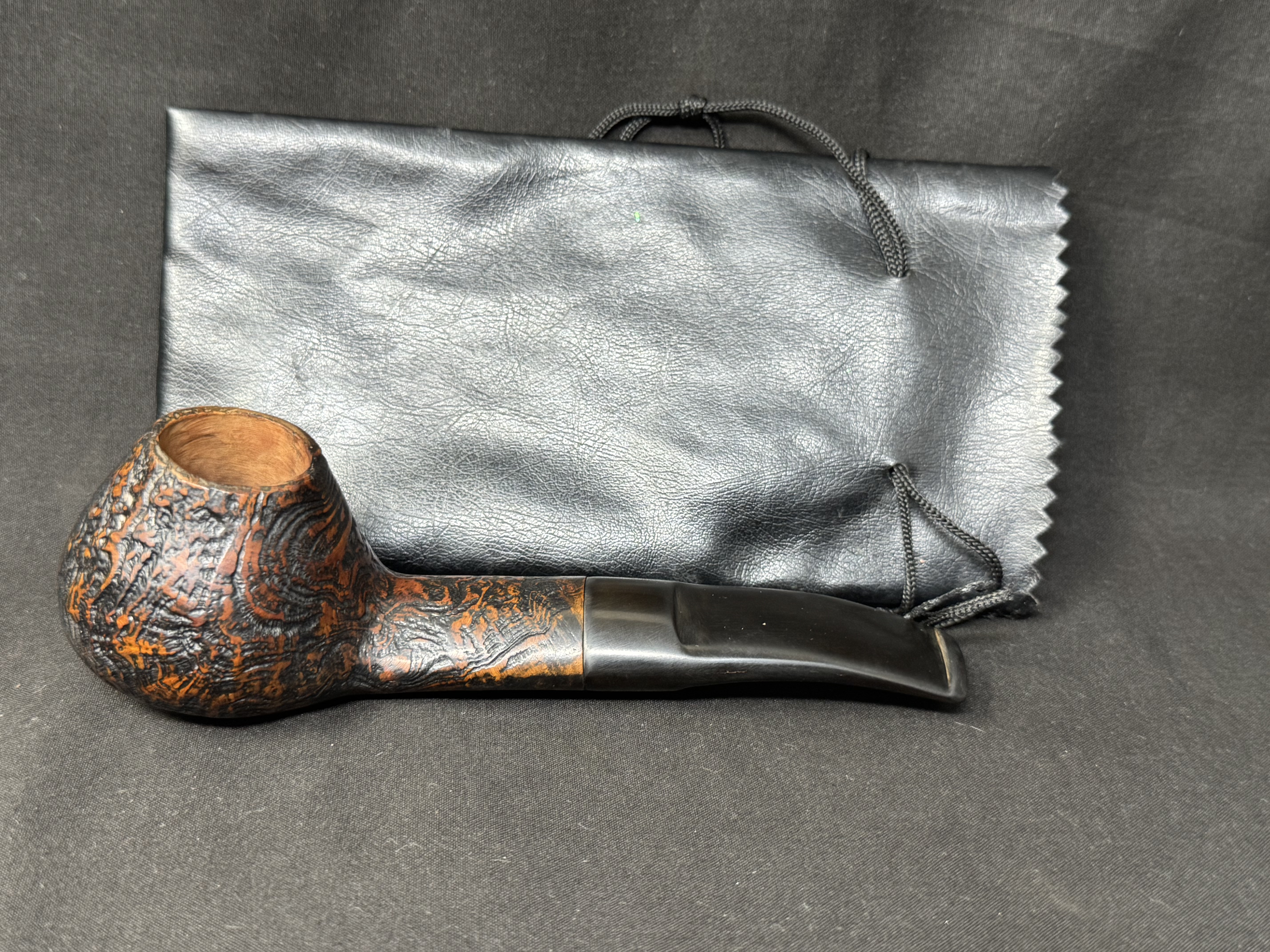 AKRA Bruyere 5778 Volcano Sandblast Straight Sitter Estate Pipe 3