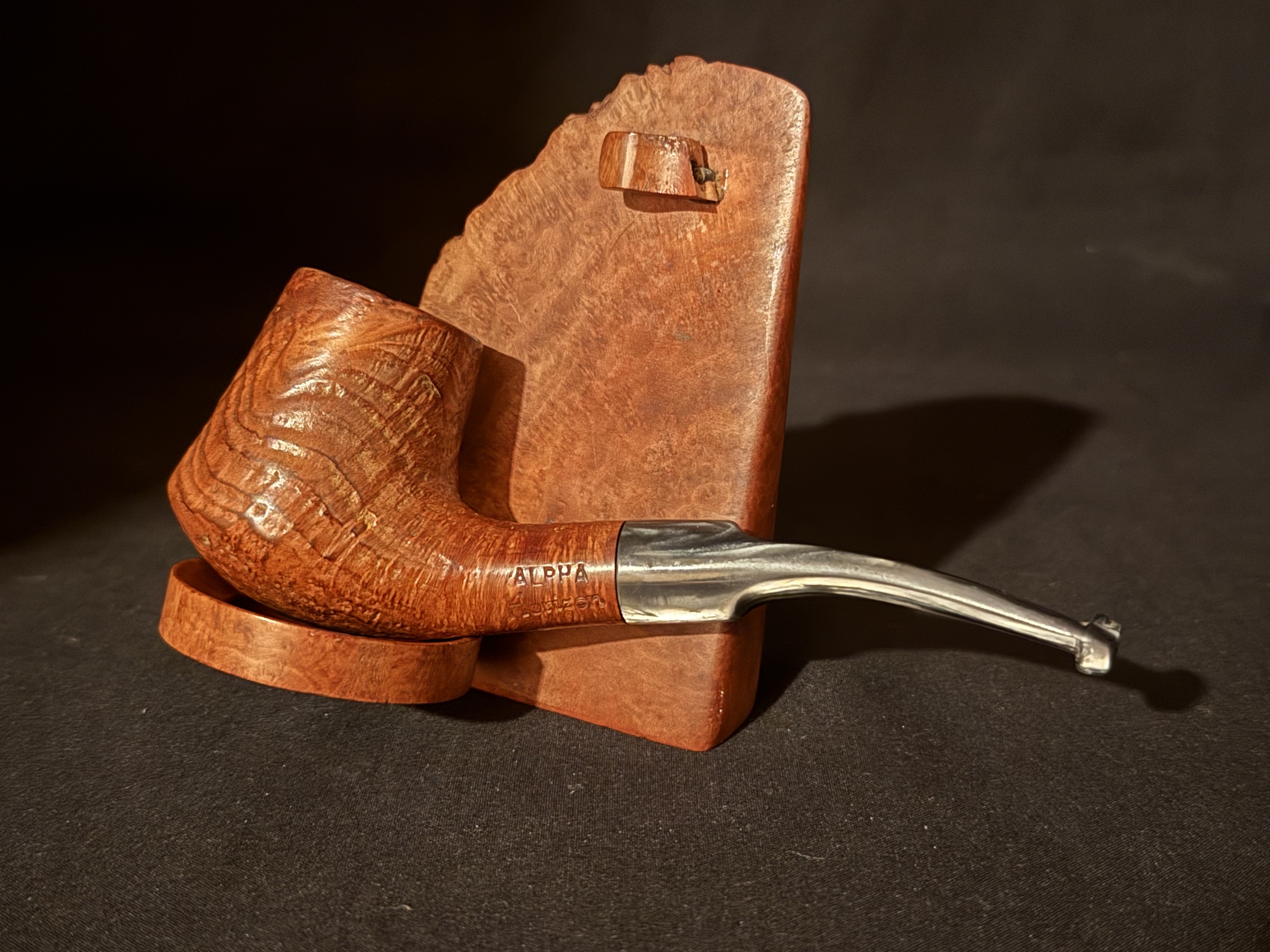Alpha Horizon Sandblast Bent Vulcano Estate Briar Pipe, Acrylic Saddle Stem 3