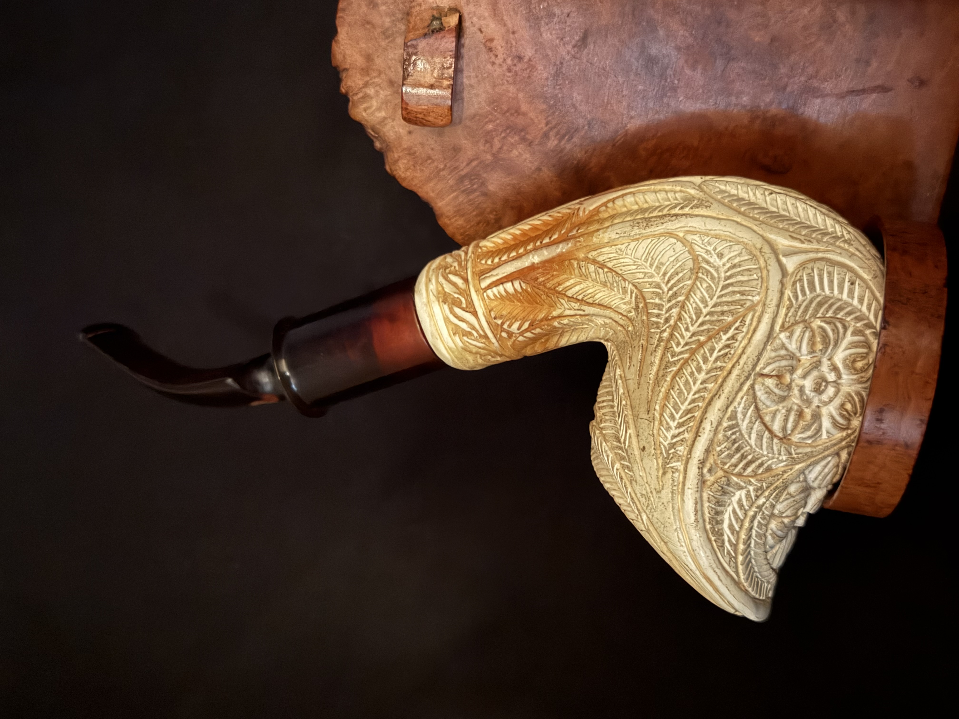 Altinay Turkish Meerschaum Deco Carved Tall Freehand Bent Pipe, Dark Amber Stem, 9mm Filter, Fishtail Bit, Vintage