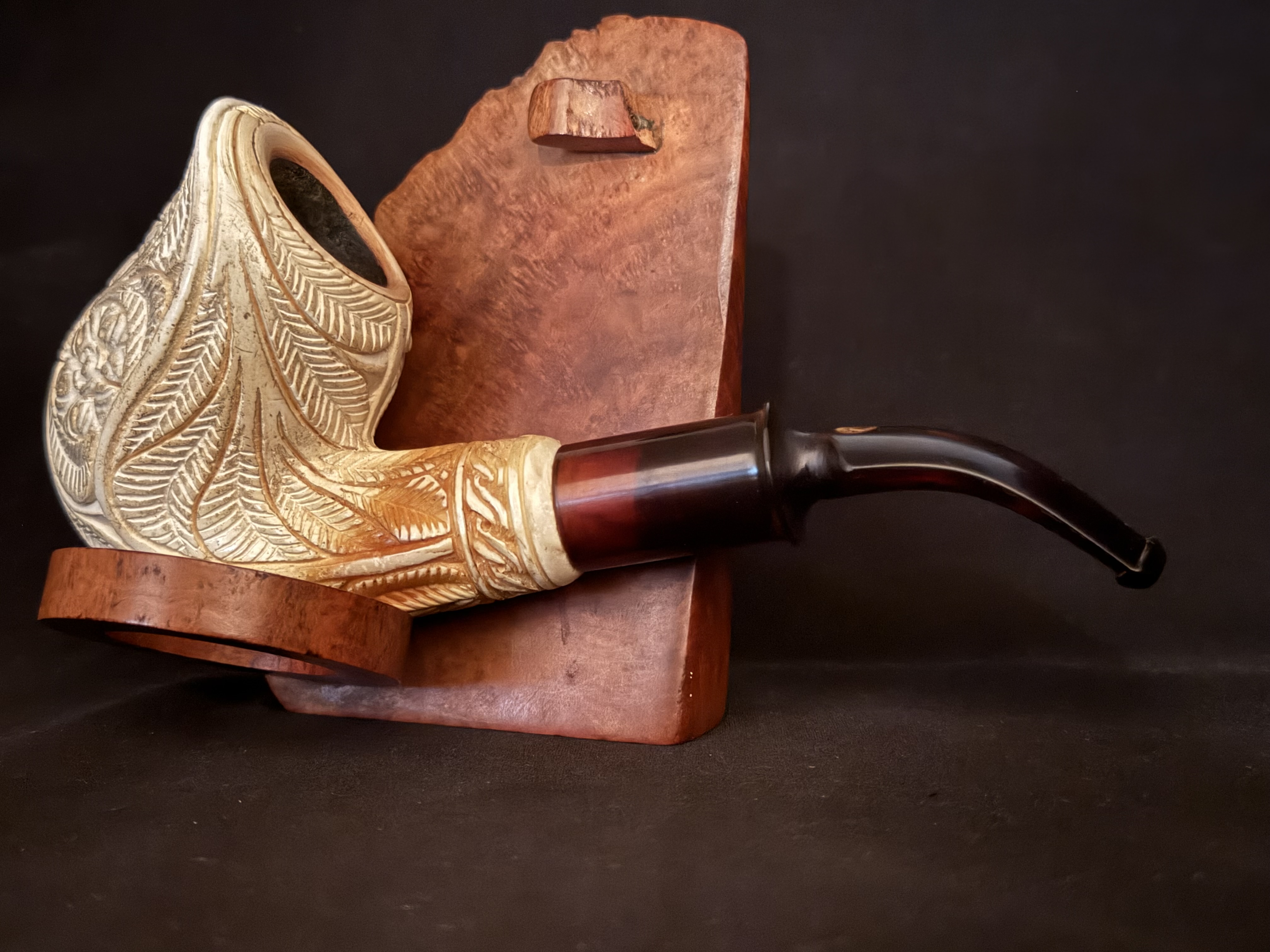 Altinay Turkish Meerschaum Deco Carved Tall Freehand Bent Pipe, Dark Amber Stem, 9mm Filter, Fishtail Bit, Vintage 2