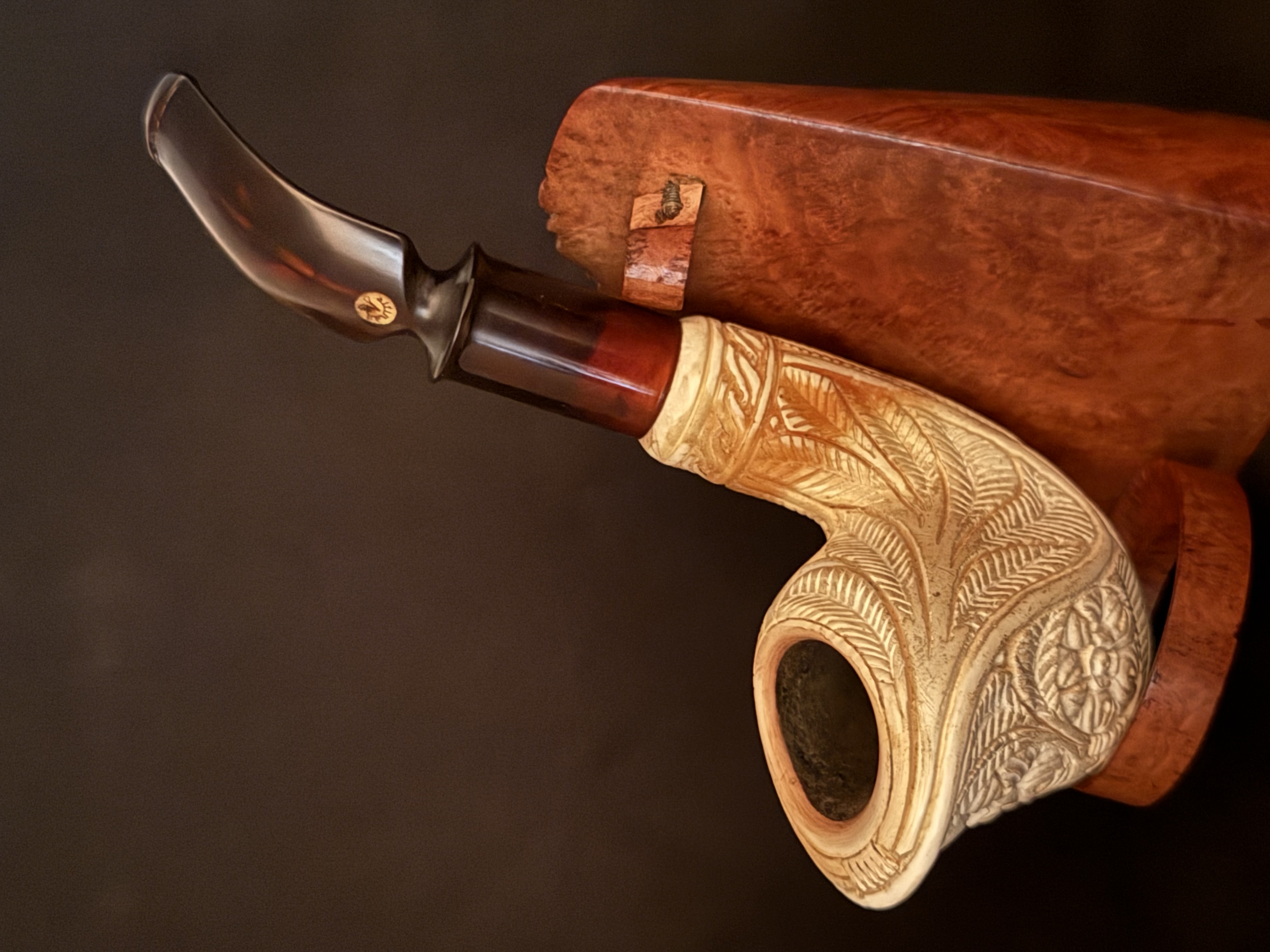 Altinay Turkish Meerschaum Deco Carved Tall Freehand Bent Pipe, Dark Amber Stem, 9mm Filter, Fishtail Bit, Vintage 4