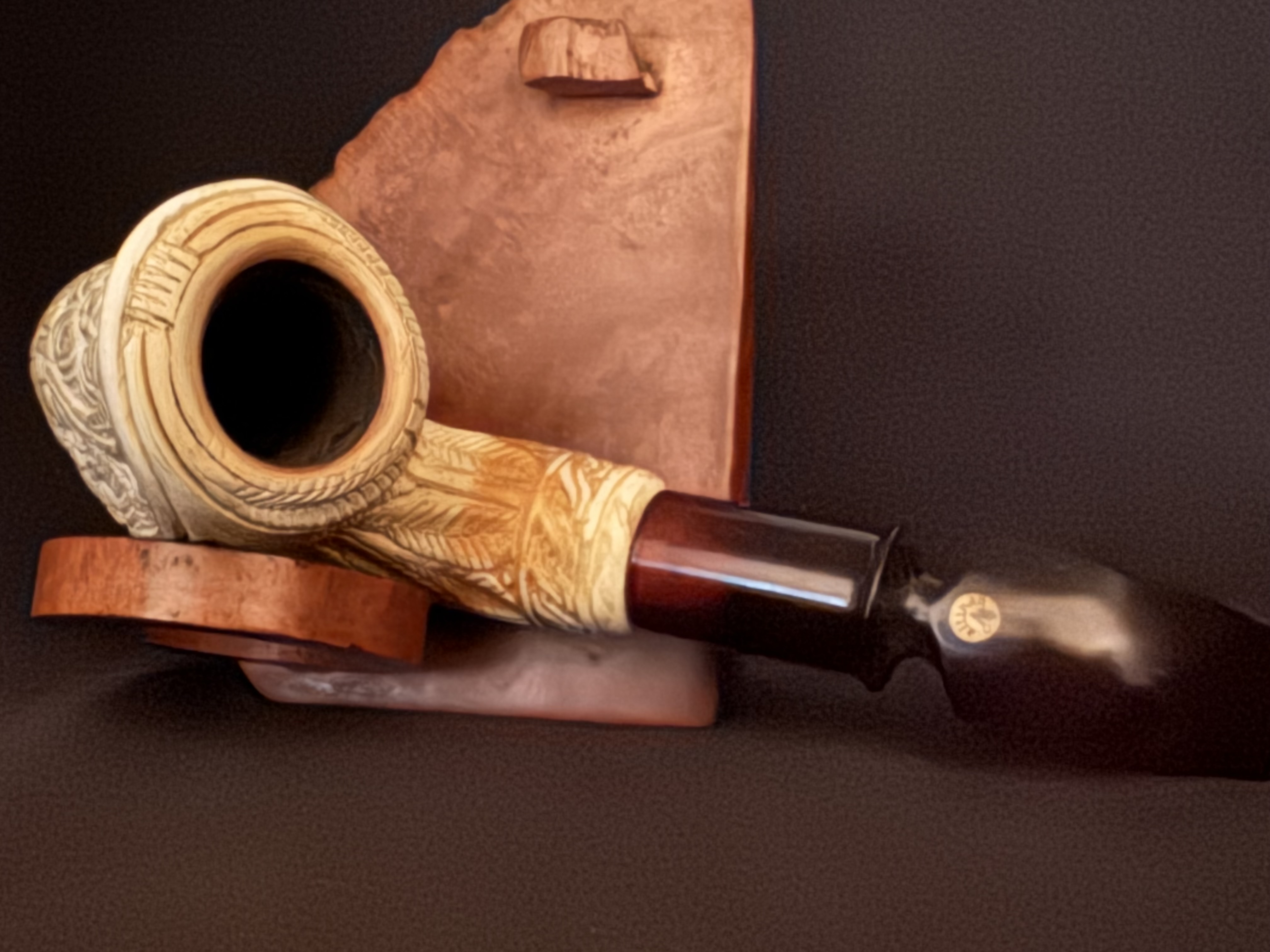 Altinay Turkish Meerschaum Deco Carved Tall Freehand Bent Pipe, Dark Amber Stem, 9mm Filter, Fishtail Bit, Vintage 7
