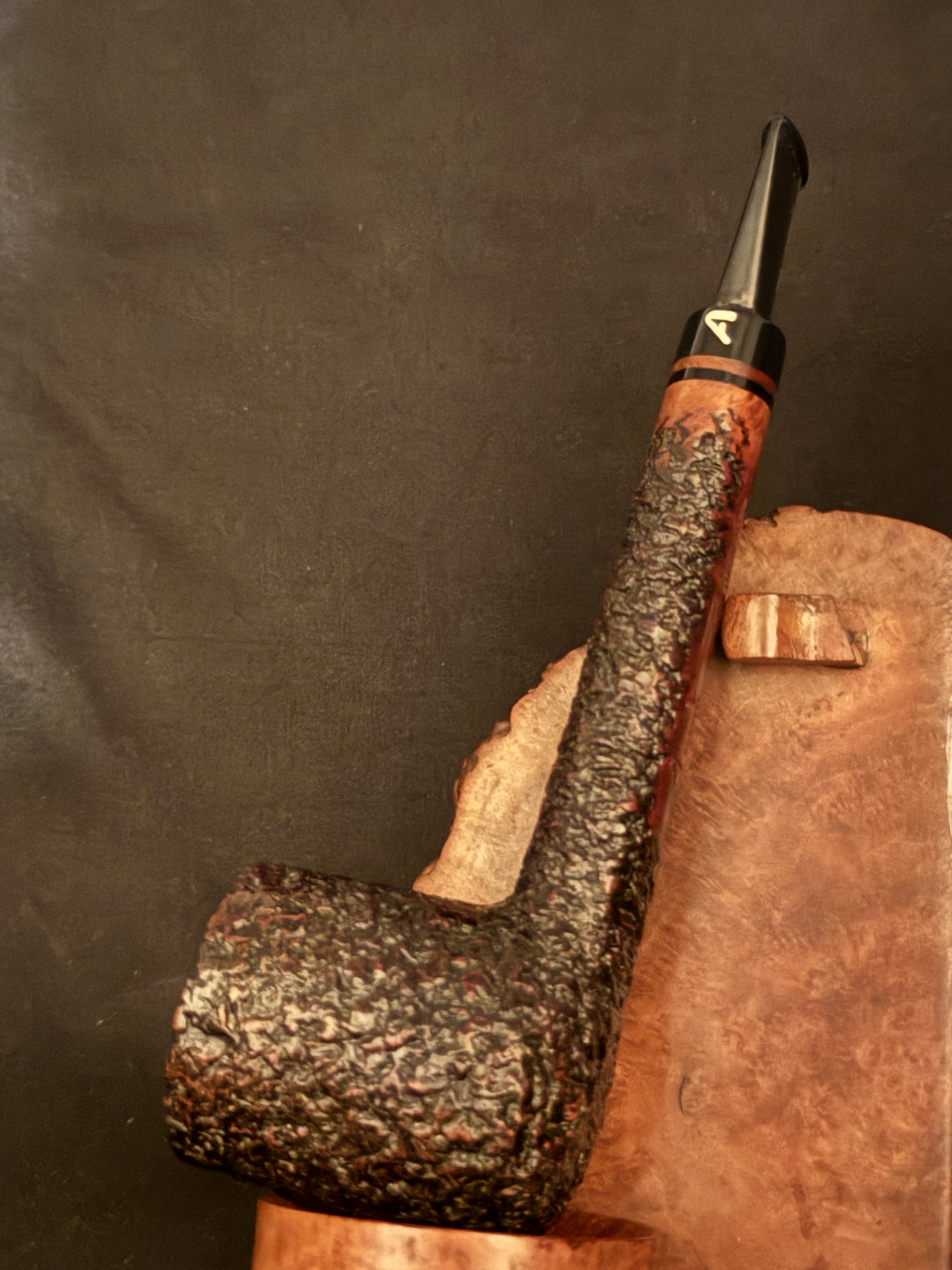 Ascorti Business SKS Hand Made Italy Sandblast Lovat Estate Pipe, Acrylic Saddle Stem, 9mm Filter, Sleeve and Box 2