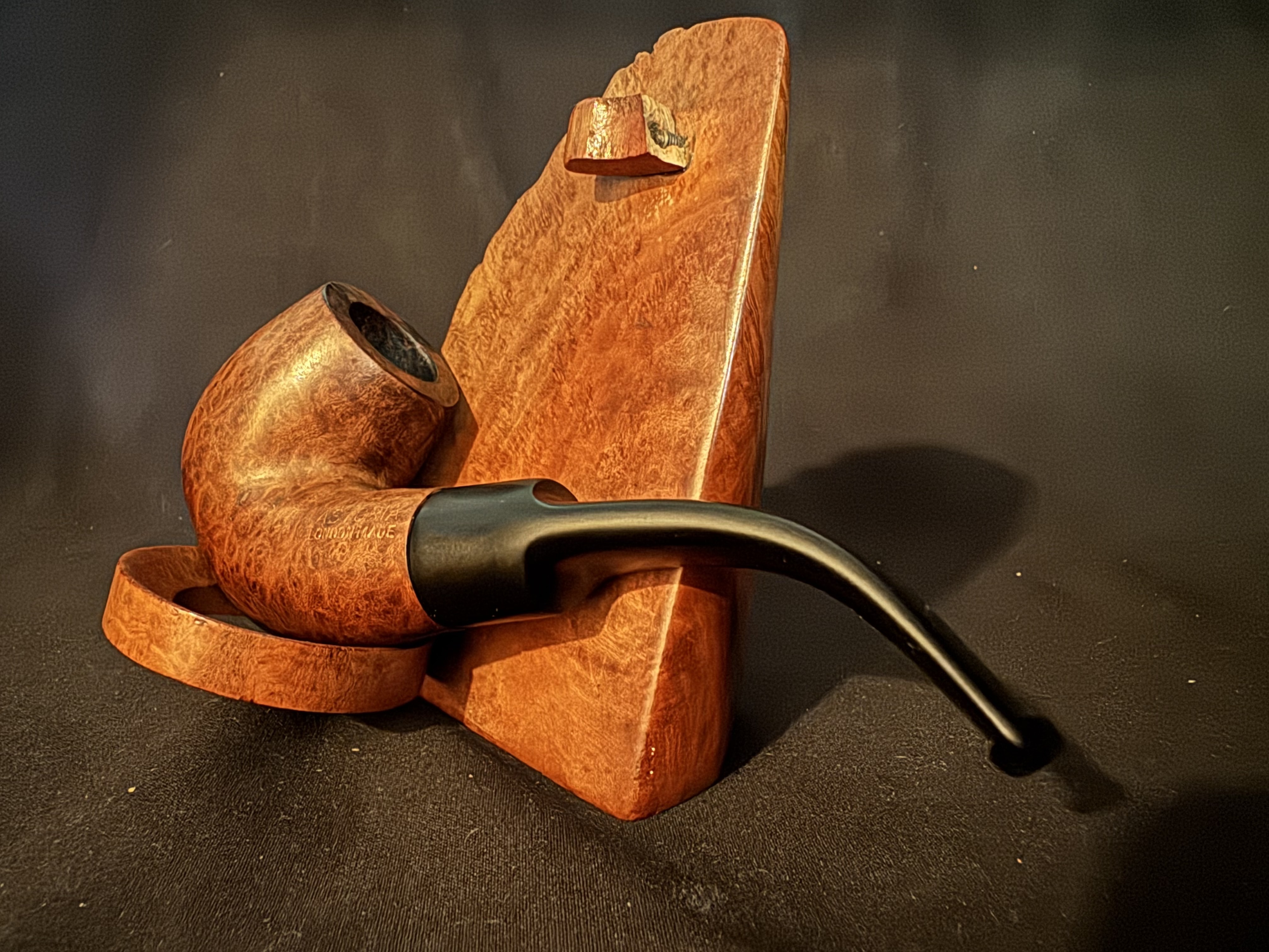 Astoria London Made Smooth Bent Billiard Estate Pipe - Vulcanite Saddle Stem, Fishtail Bit 9