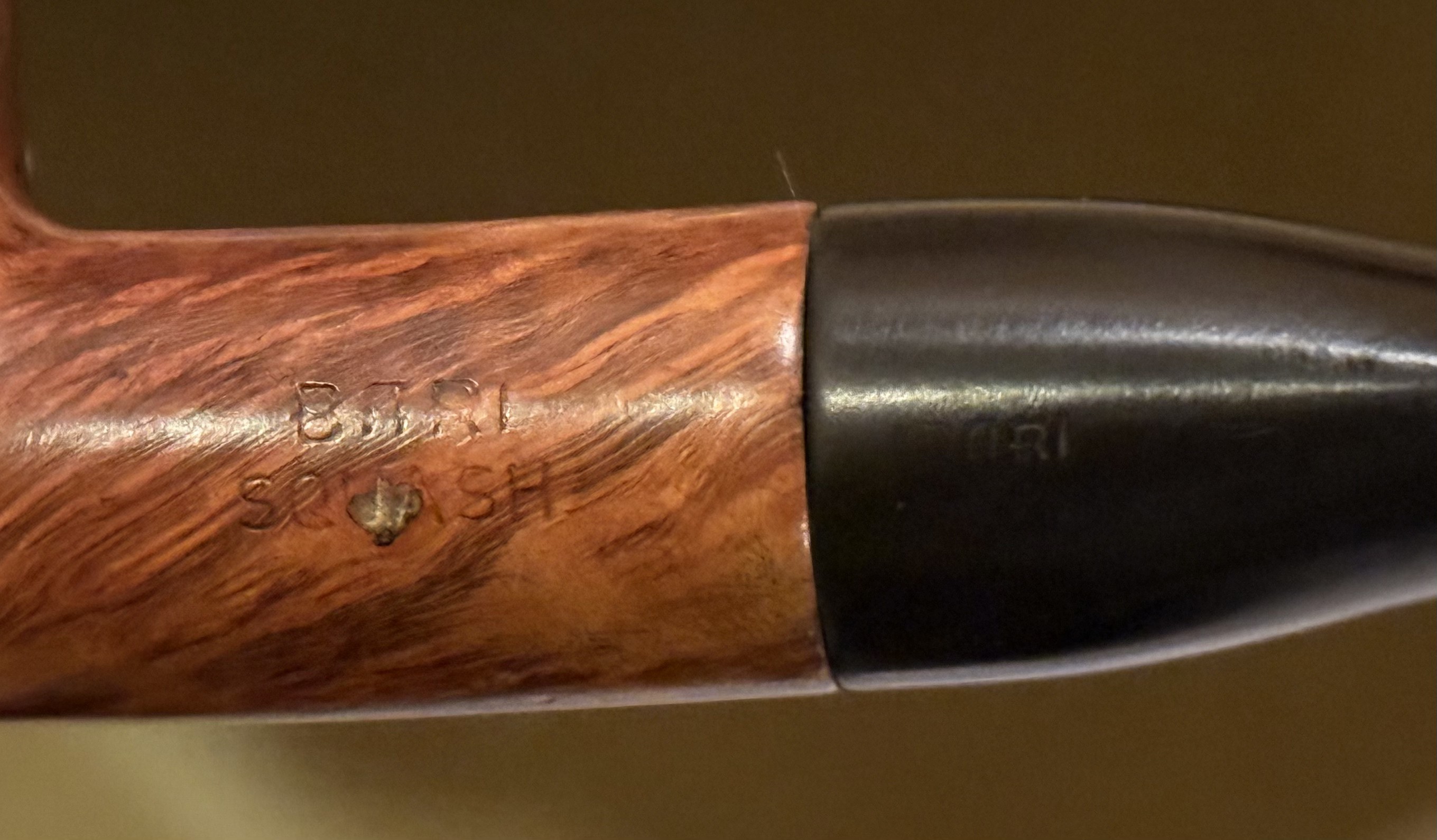 Bari Squash Smooth Bent Billiard 9401 Danish Estate Pipe 9