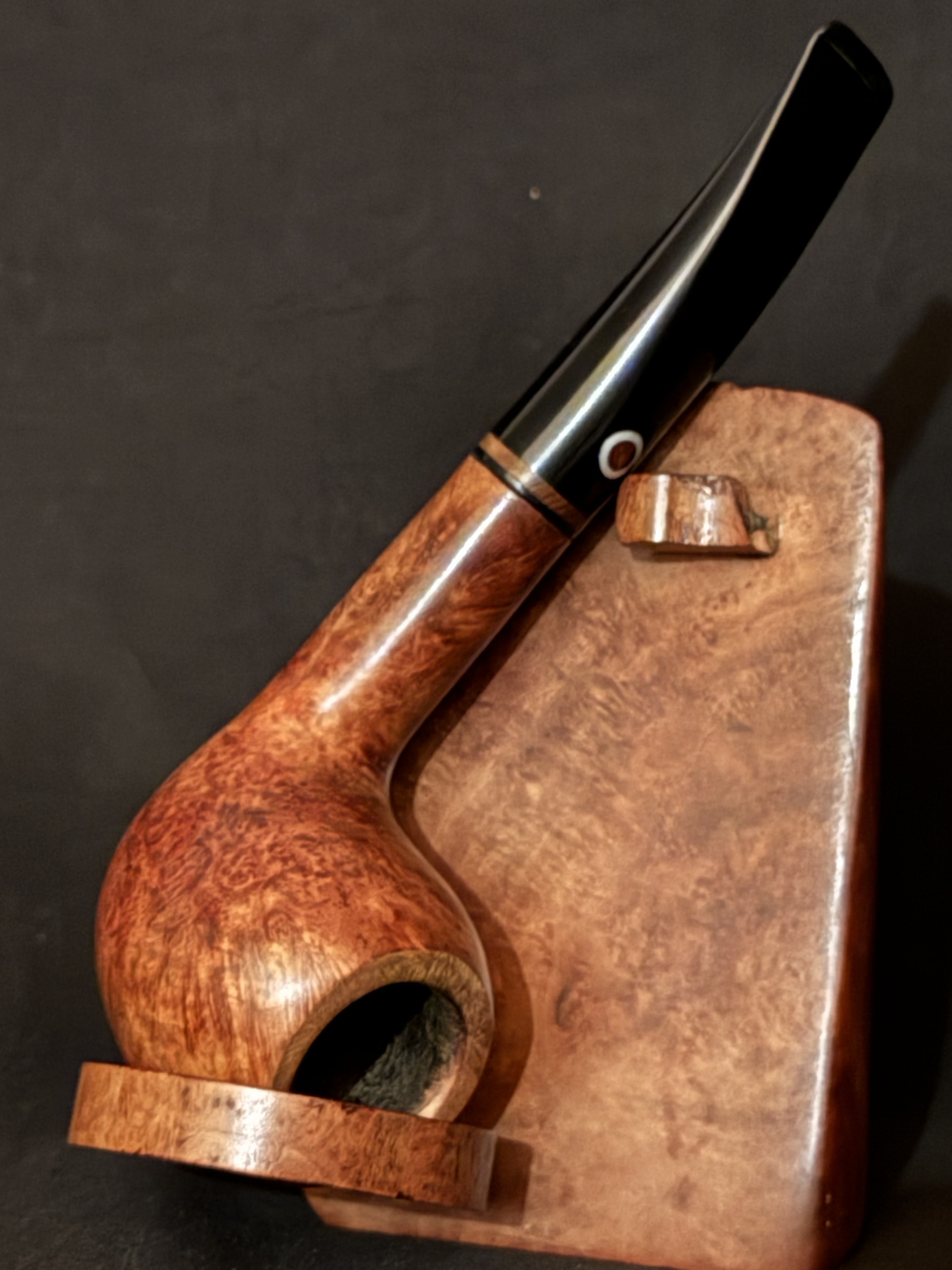 Barontini De Luxe Smooth Estate Pipe with Vulcanite Tapered Stem, Fishtail Bit and 9mm Filter 2