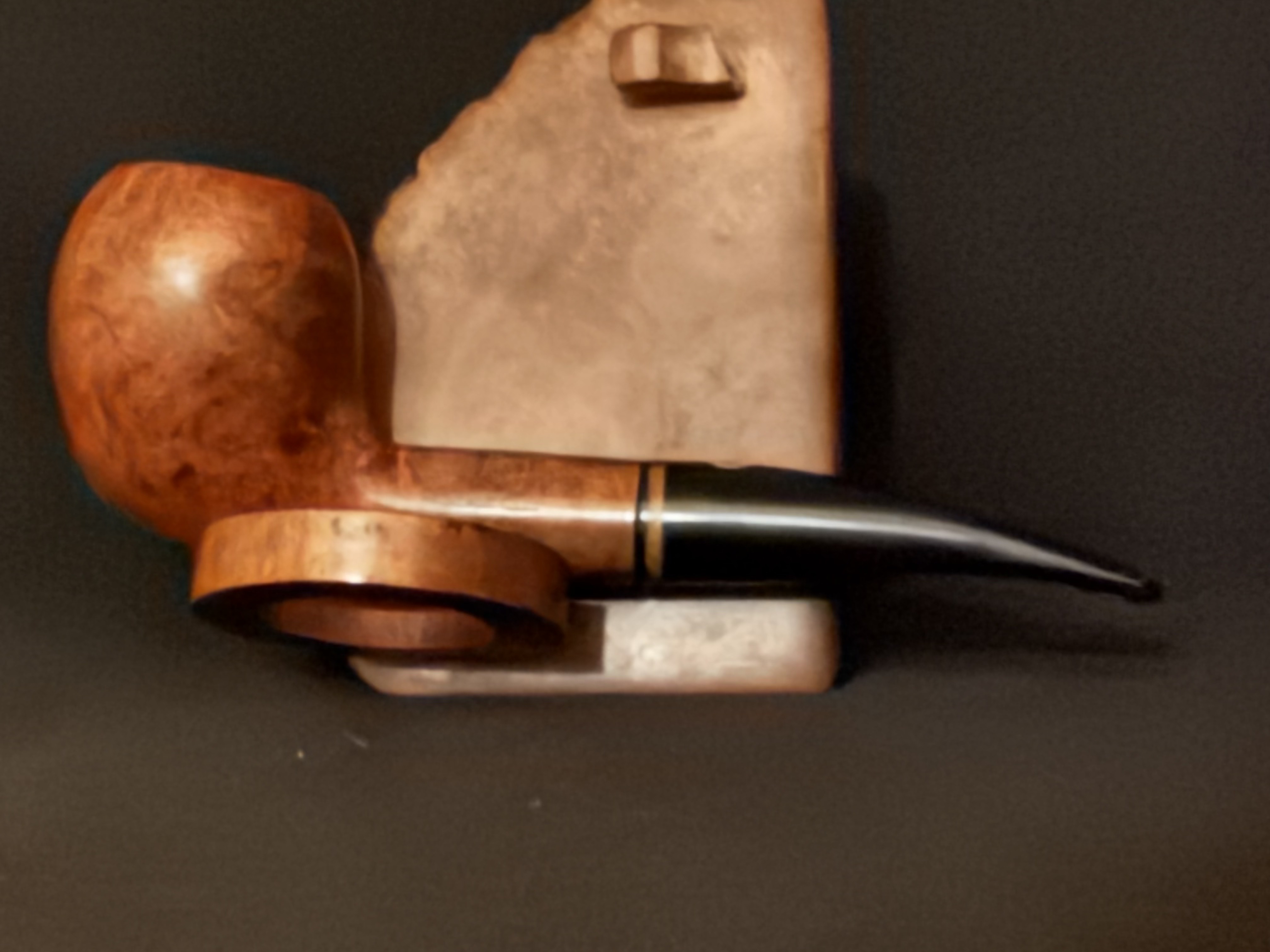 Barontini De Luxe Smooth Estate Pipe with Vulcanite Tapered Stem, Fishtail Bit and 9mm Filter 3