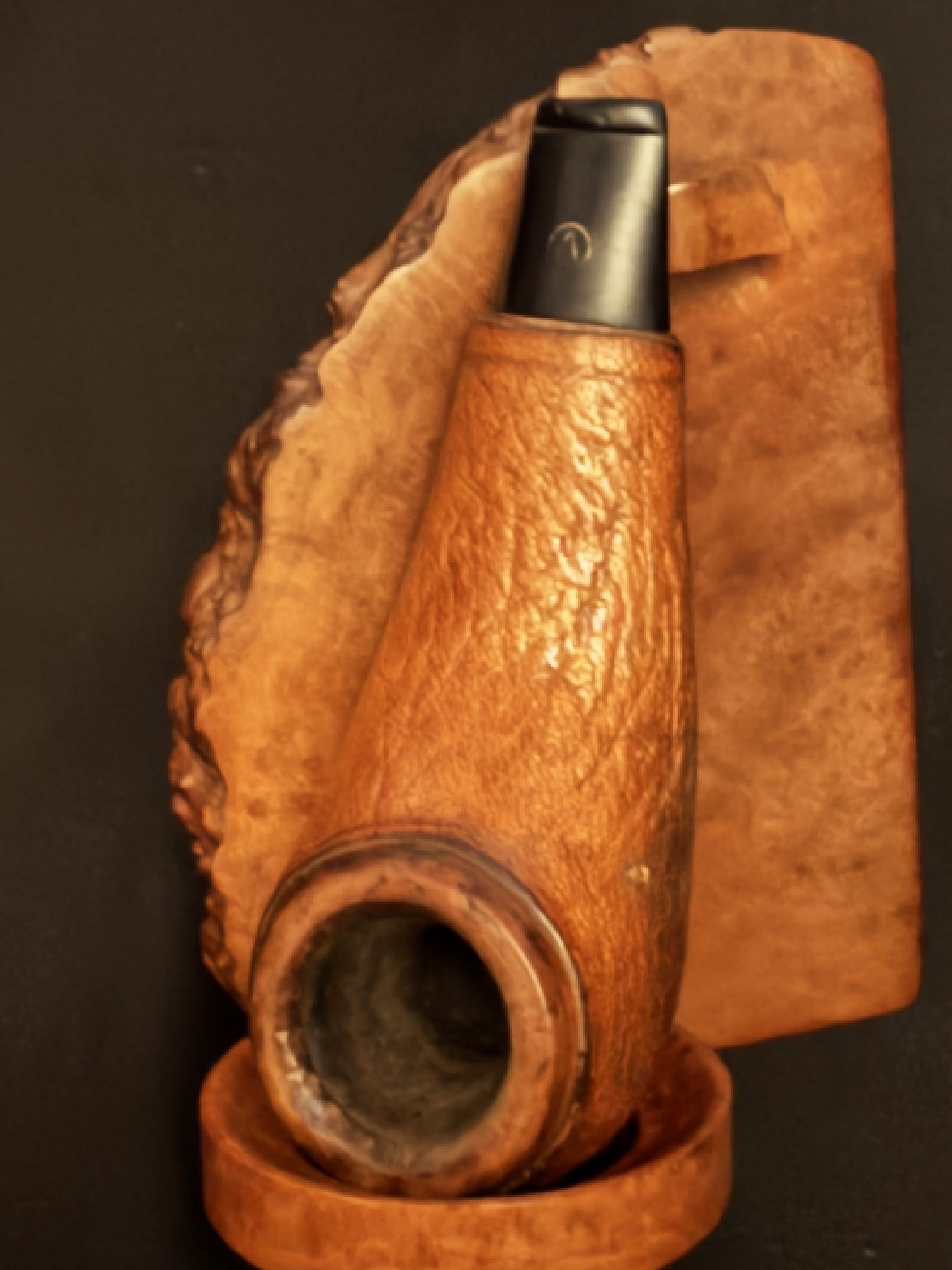 Big Ben Fishtail Bent Pipe with Tan Leather Cladding, Vulcanite Stem, Estate