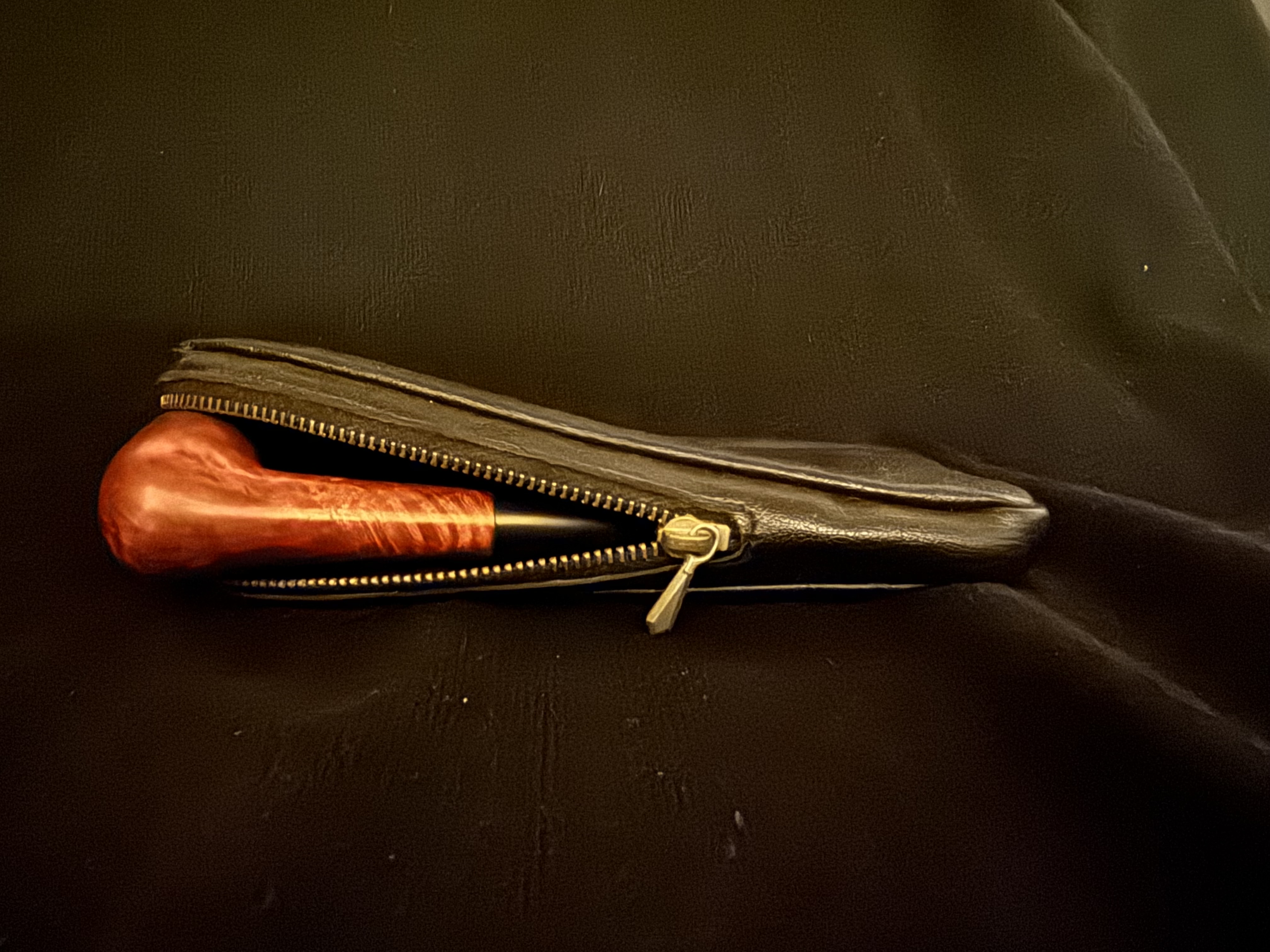 Leather Tobacco Bag & Pipe Holder 3