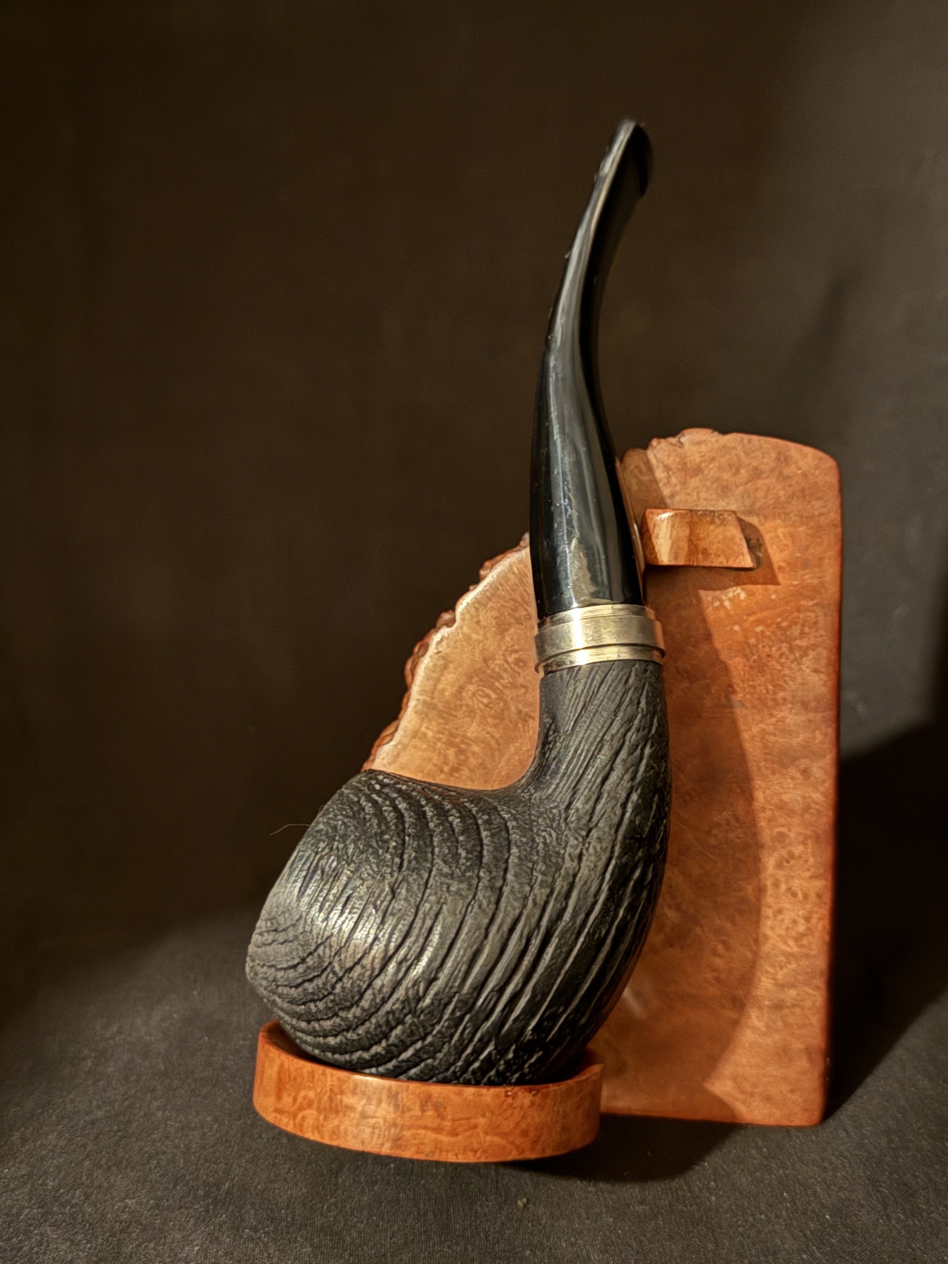 Black Rustic Bent Apple Pipe, Acrylic Stem, Metal Band, 9mm Filter