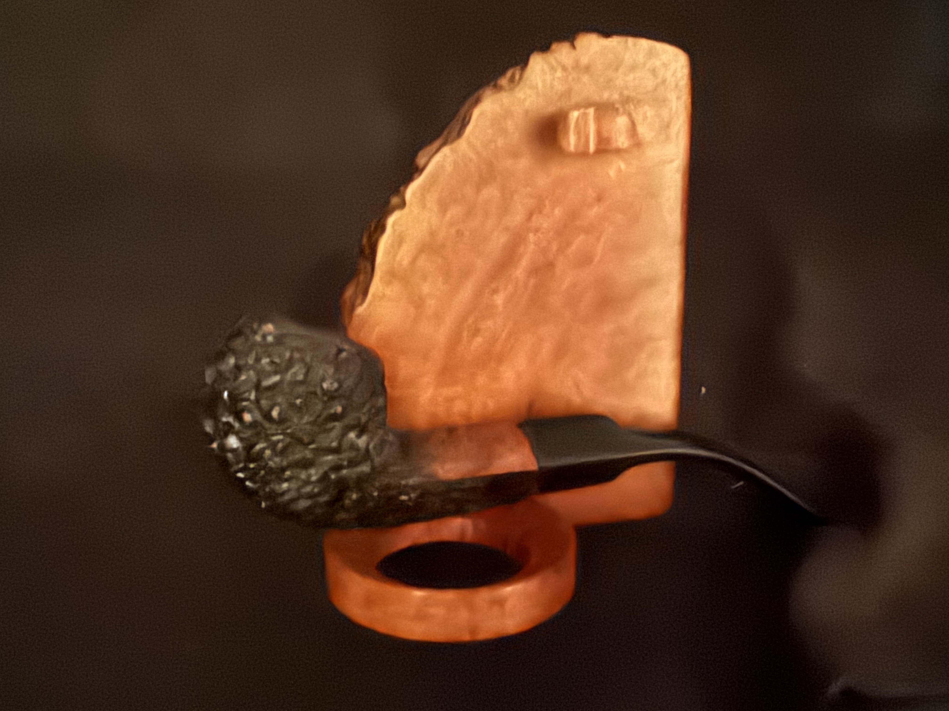 Boston Bruyere Extra Rusticated Small Pocket Bulldog Estate Pipe - Vulcanite Saddle Stem, Fishtail Bit 9