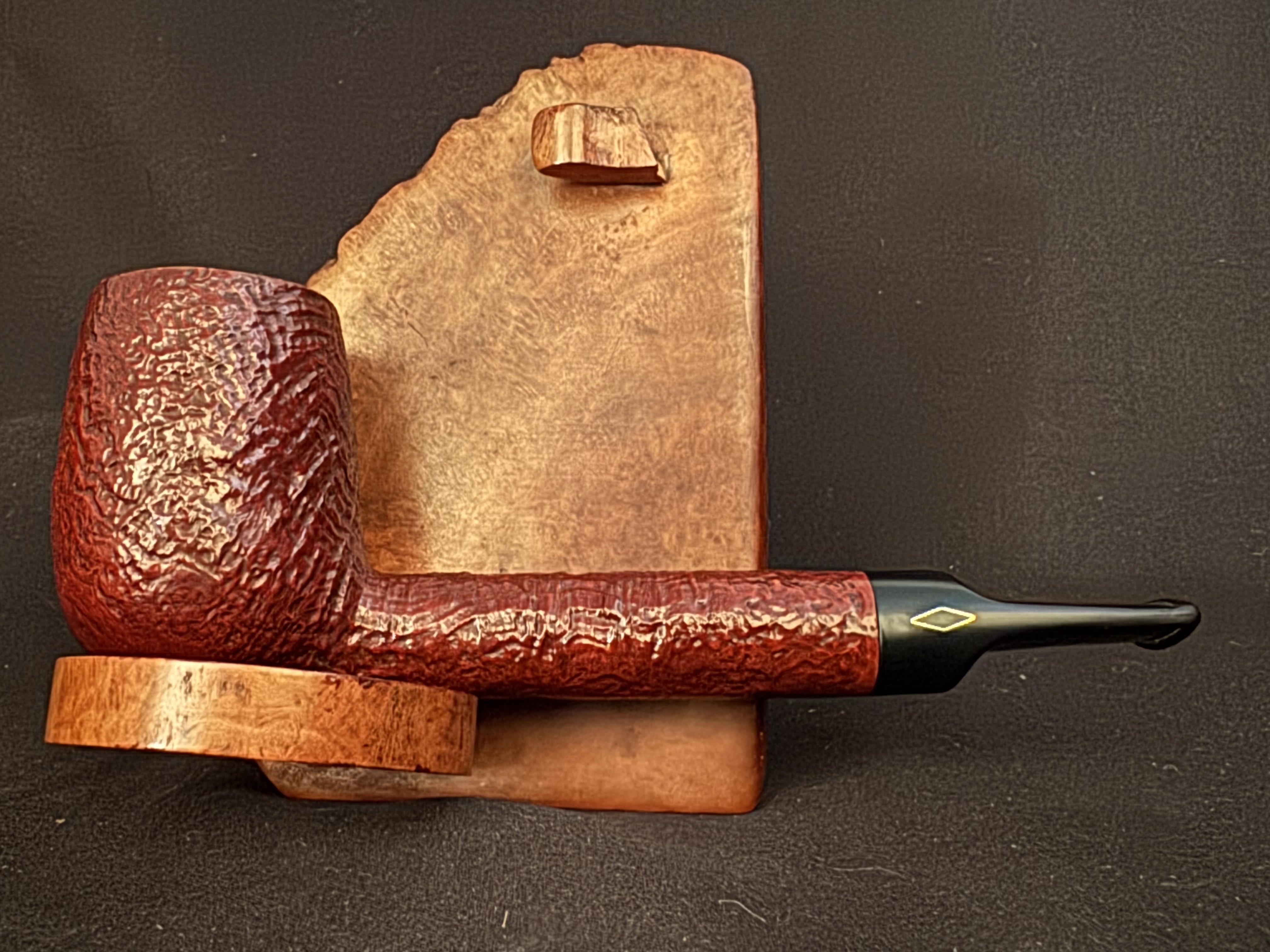 Brebbia Junior 773 Red Sandblast Lovat Pipe, Acrylic Saddle Stem, Bag + Pouch 3