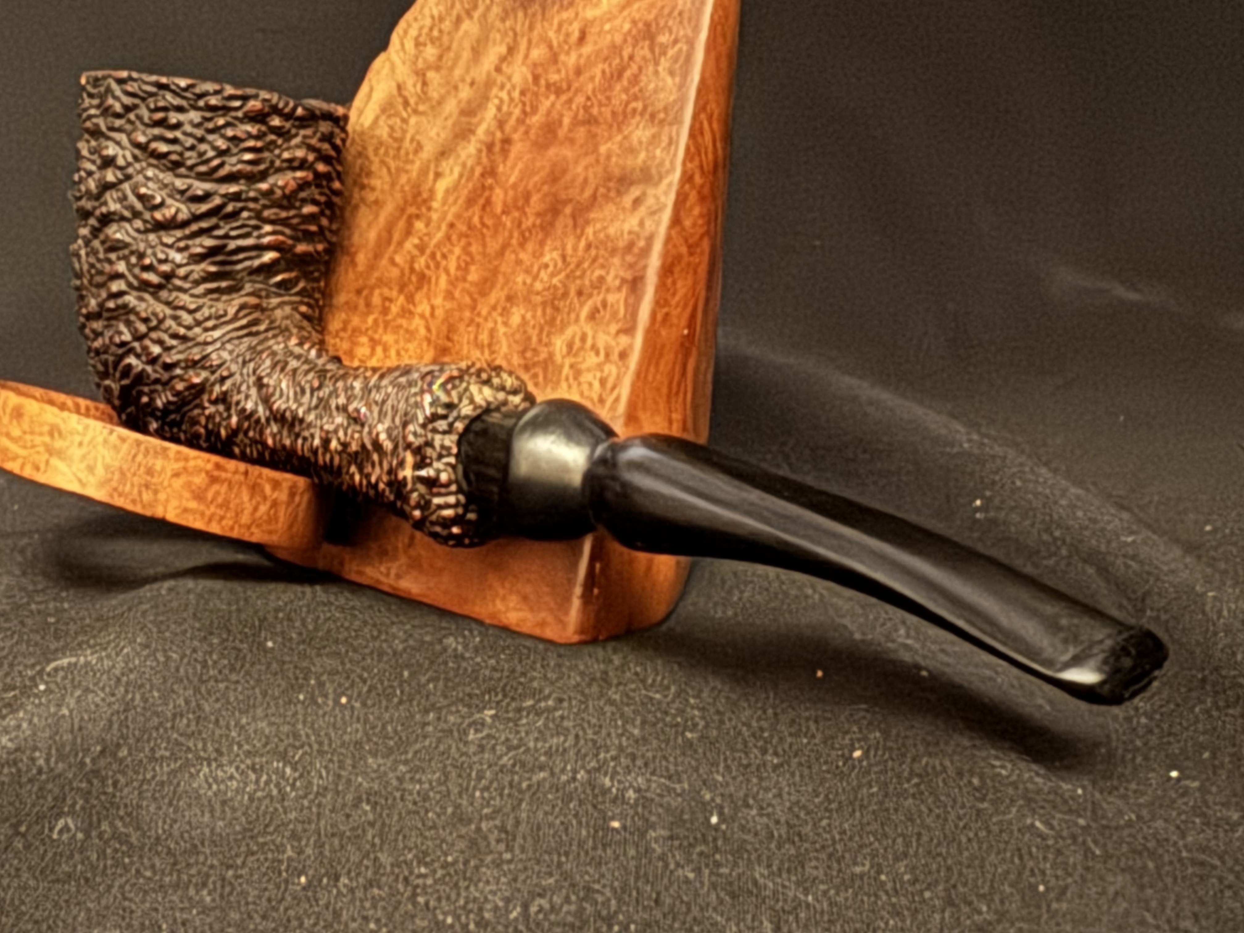 Brebbia Linea Varese 400 Sandblast Dublin Estate Pipe, Vulcanite Stem 8