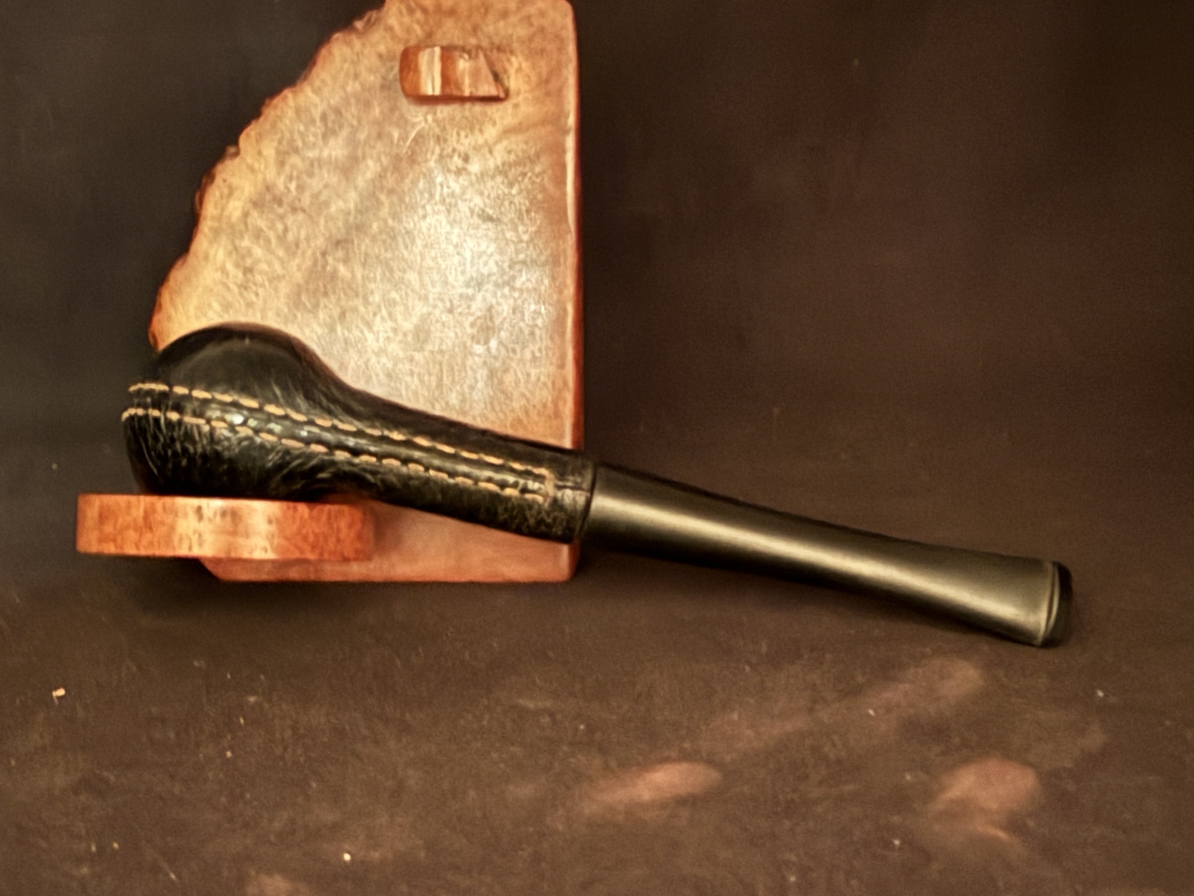 Bristol Real Pigskin Leather-Clad Billiard Estate Pipe, Vulcanite Fishtail Stem 6