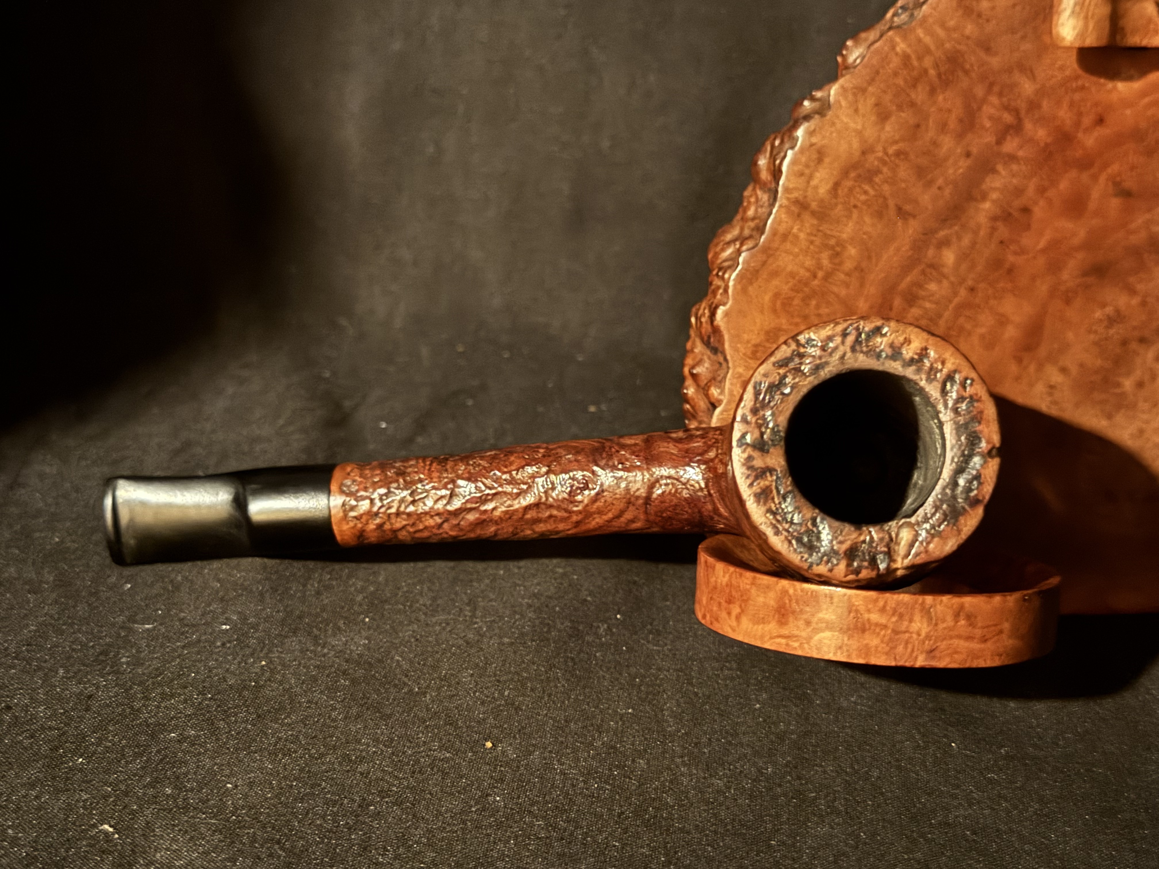 British Briar, Made in London (Peterson Sub Brand or Old Version) Tan Sandblast Short Lovat Estate Pipe, 1895-1970 5