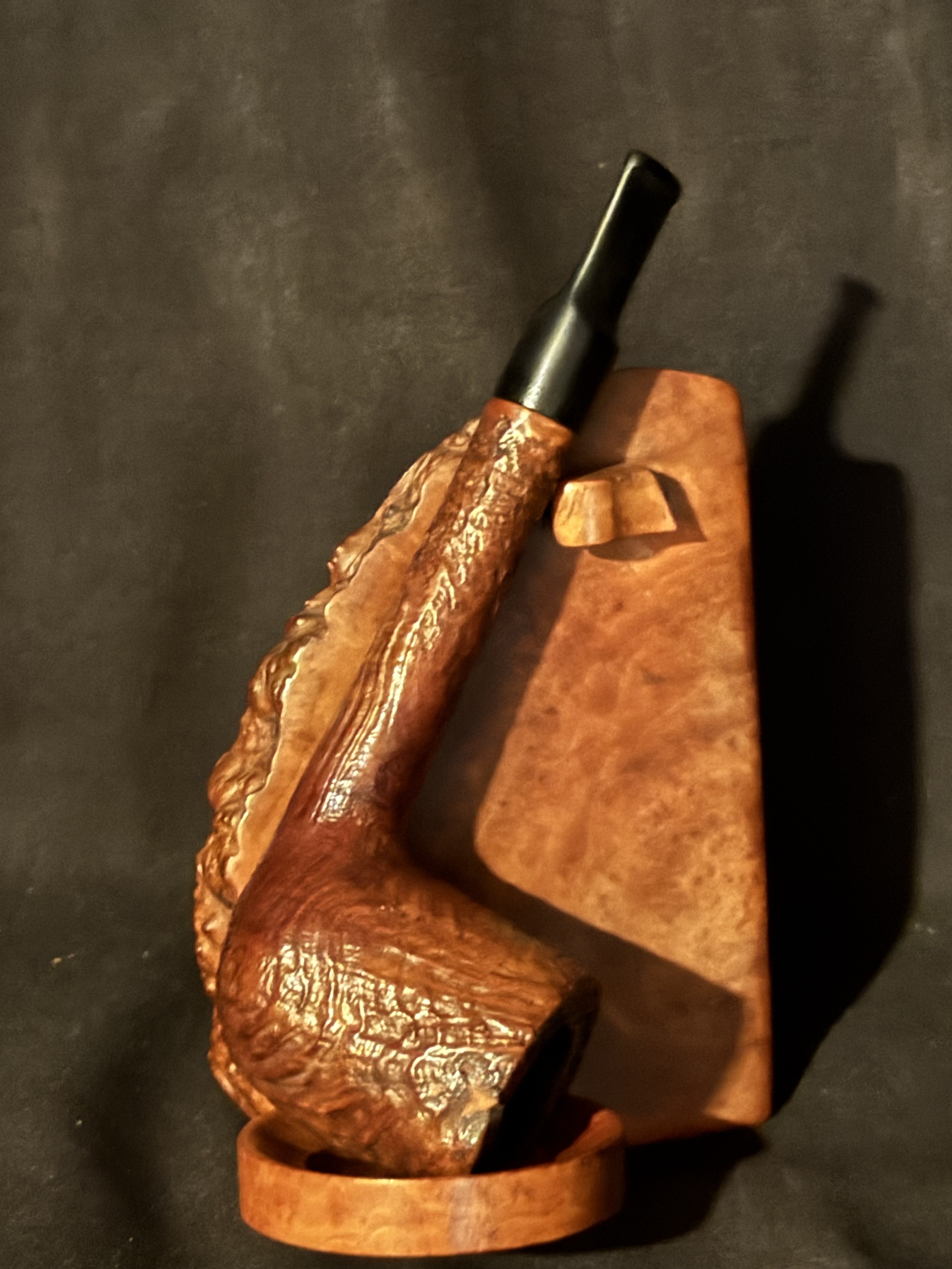 British Briar, Made in London (Peterson Sub Brand or Old Version) Tan Sandblast Short Lovat Estate Pipe, 1895-1970 2