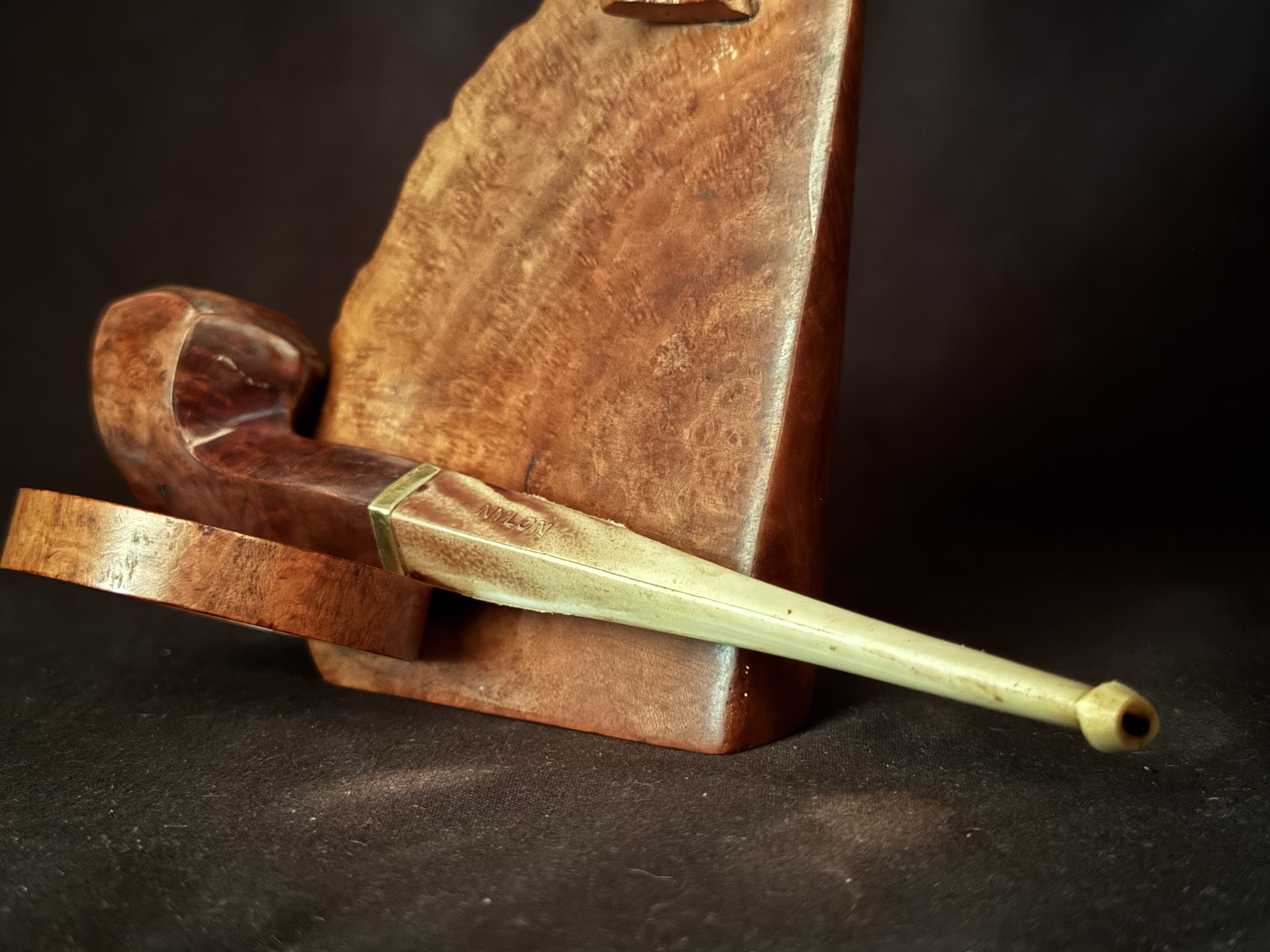 Smooth Straight Hexagonal Bowl Estate Pipe - Bruyere Garantie Stamp, Nylon Diamond Fishtail Stem, Size 1 6