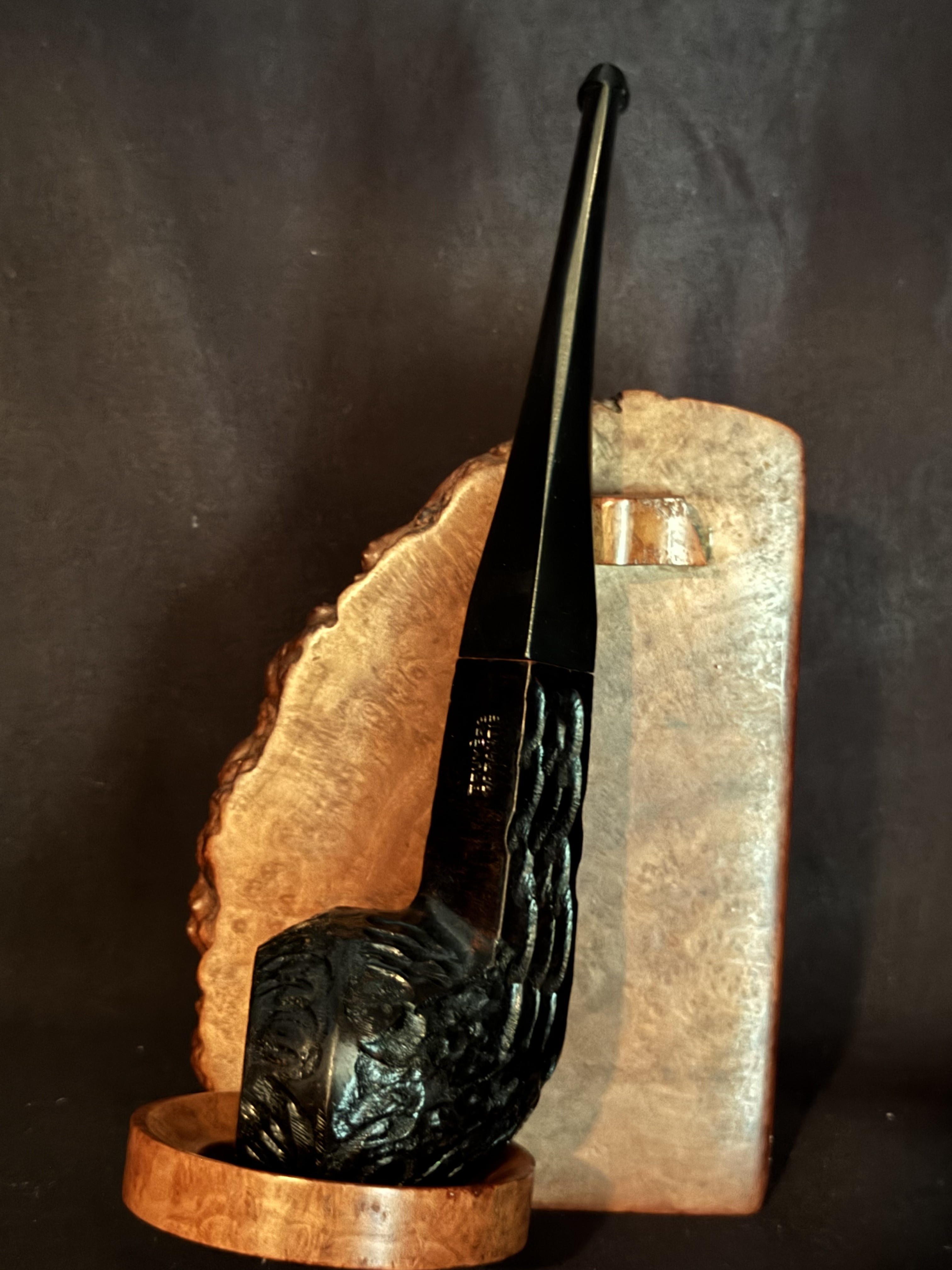 Bruyere Garantie Rusticated Straight Bulldog Pipe - Vulcanite Diamond Stem, Unsmoked New Old Stock