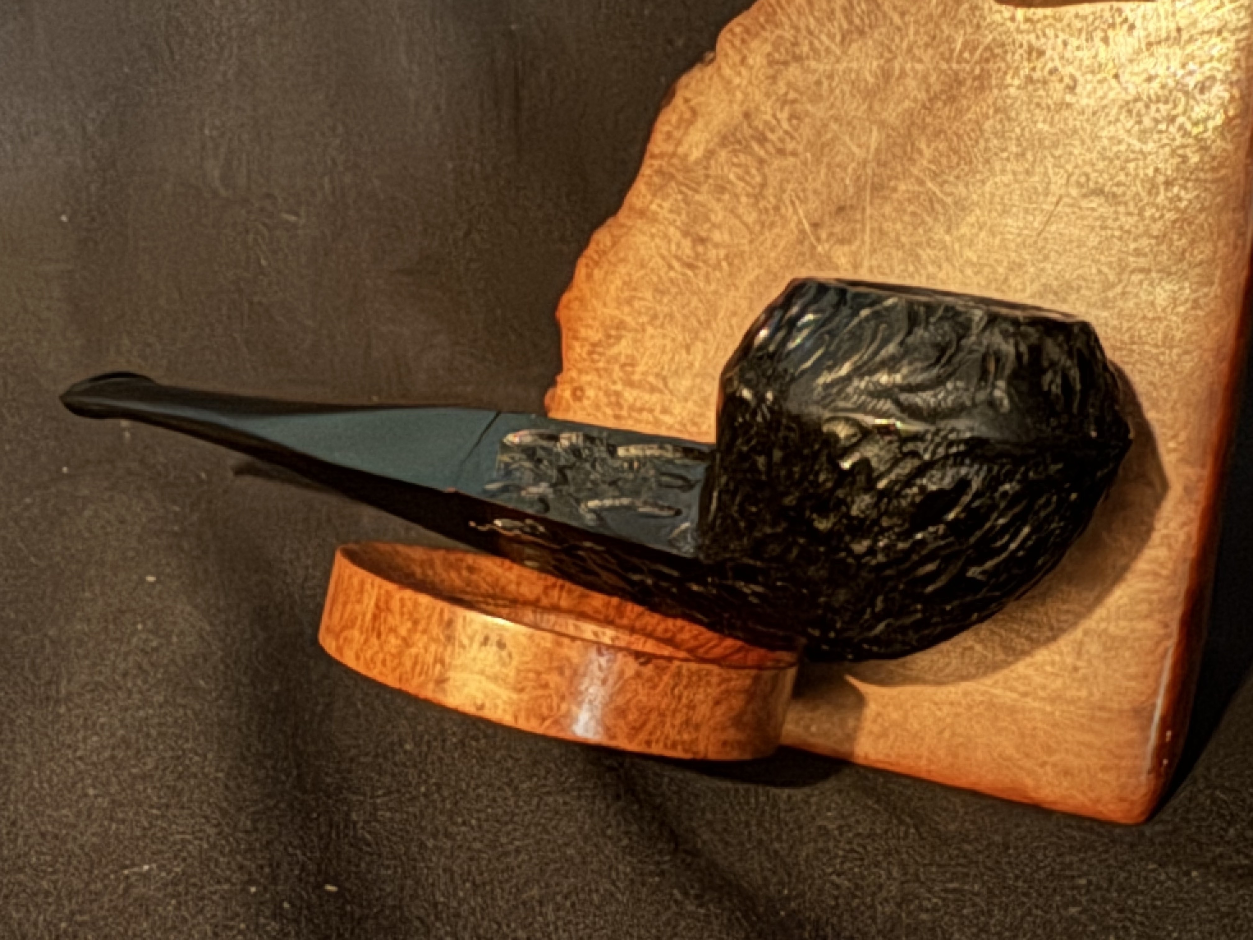 Bruyere Garantie Rusticated Straight Bulldog Pipe - Vulcanite Diamond Stem, Unsmoked New Old Stock 6