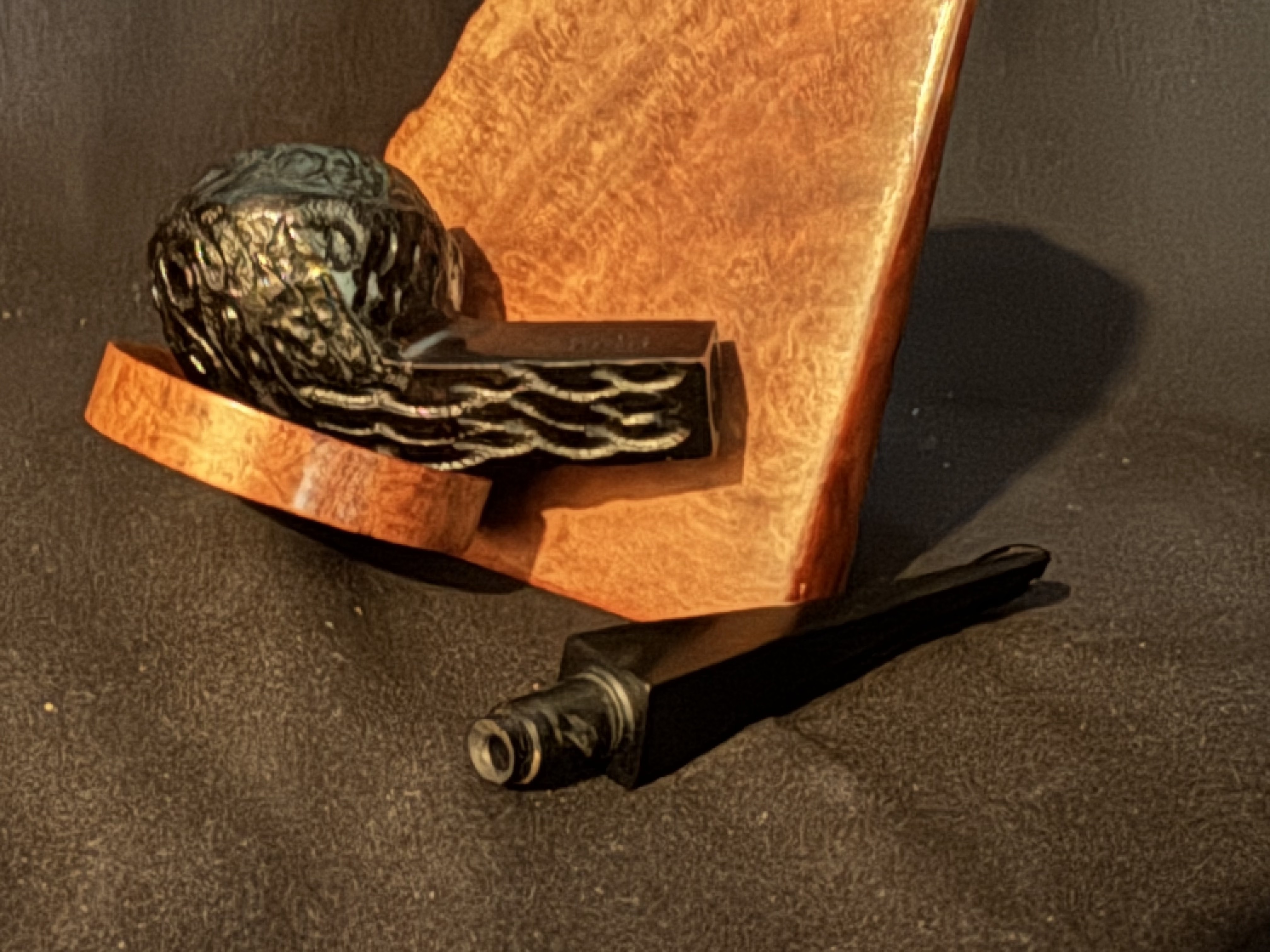 Bruyere Garantie Rusticated Straight Bulldog Pipe - Vulcanite Diamond Stem, Unsmoked New Old Stock 8