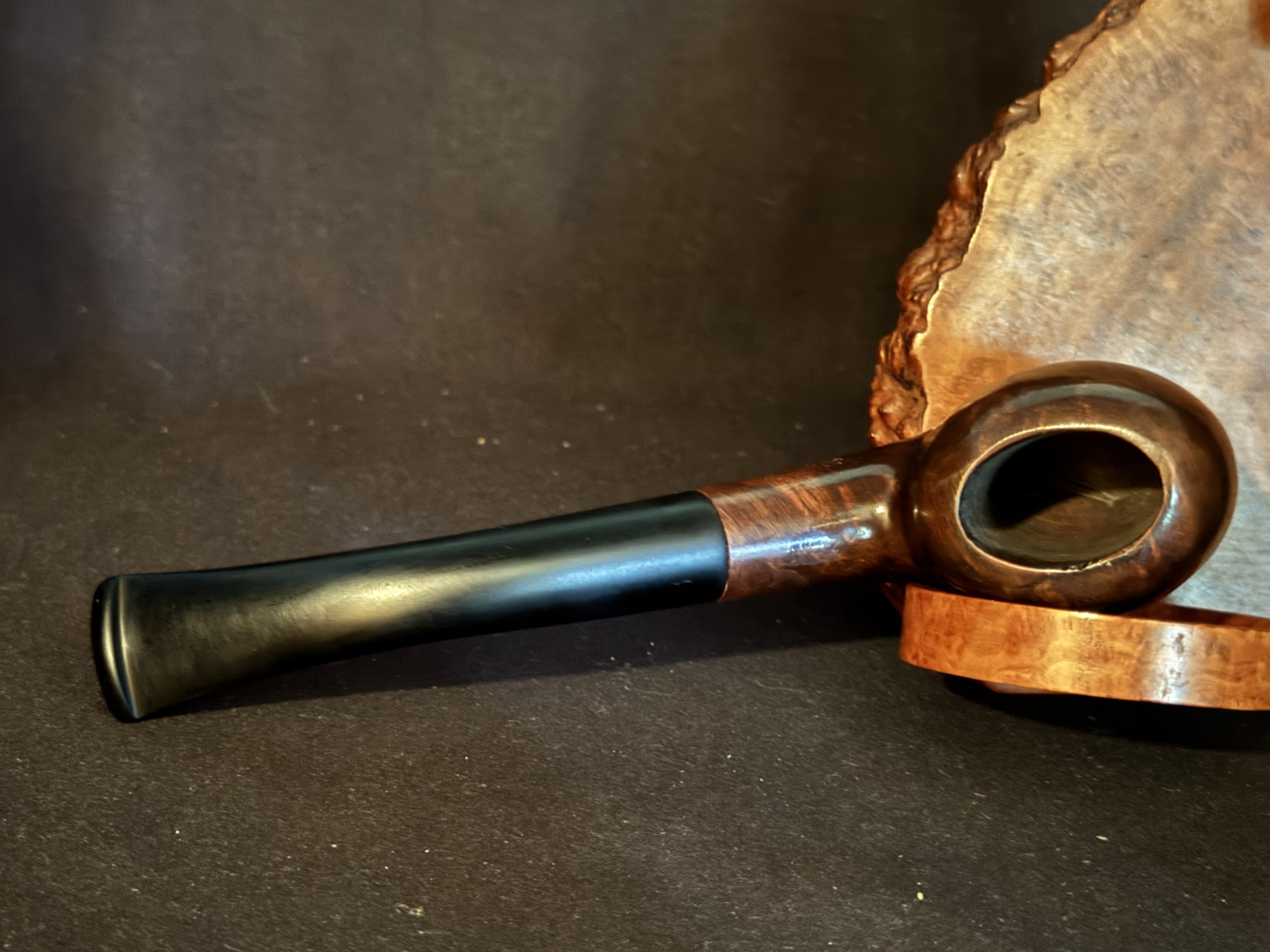 Bruyere Garantie Smooth Bent Oval Bowl Briar Estate Pipe with Vulcanite Fishtail Stem, Unsmoked 4
