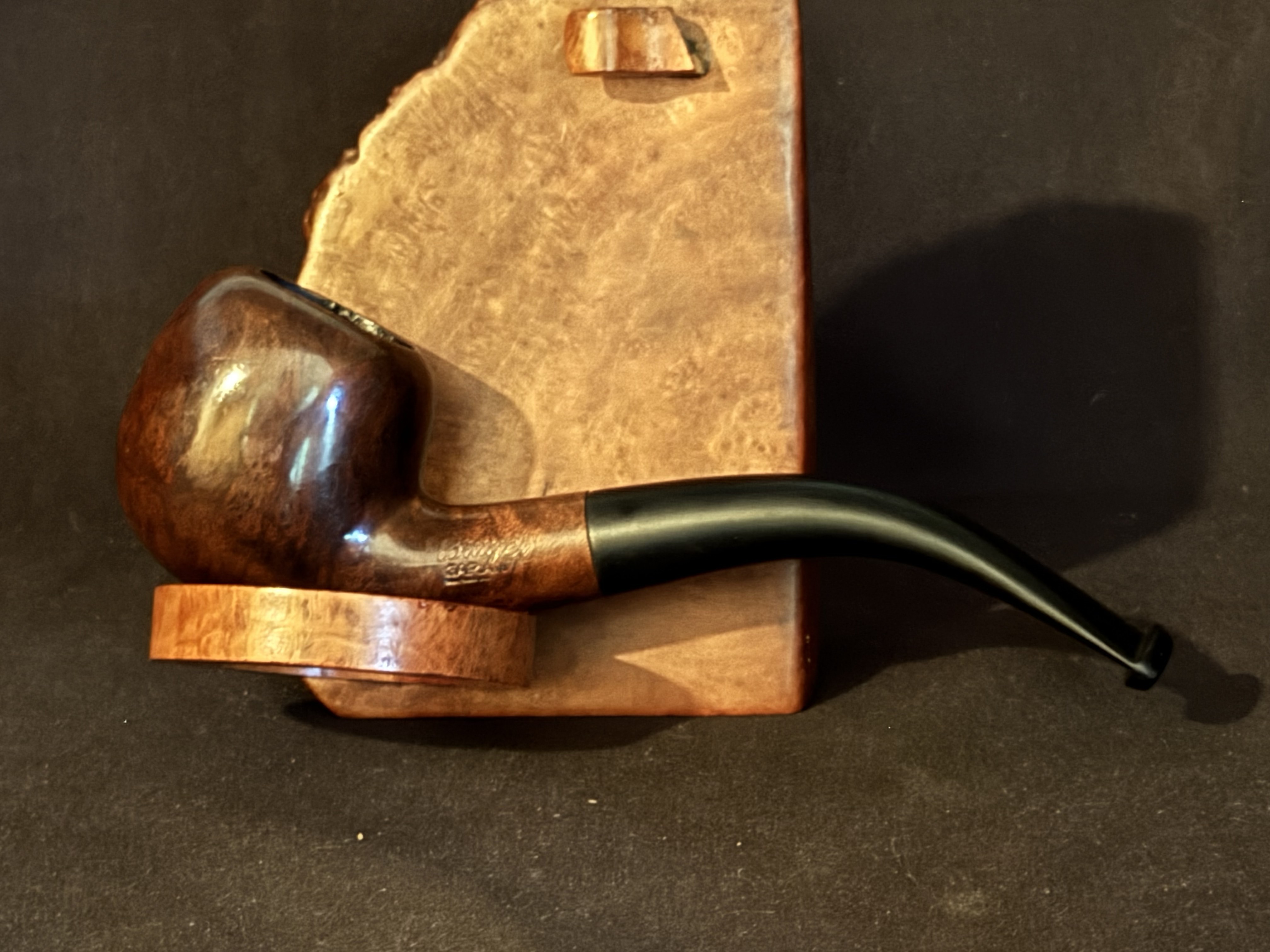 Bruyere Garantie Smooth Bent Oval Bowl Briar Estate Pipe with Vulcanite Fishtail Stem, Unsmoked 11