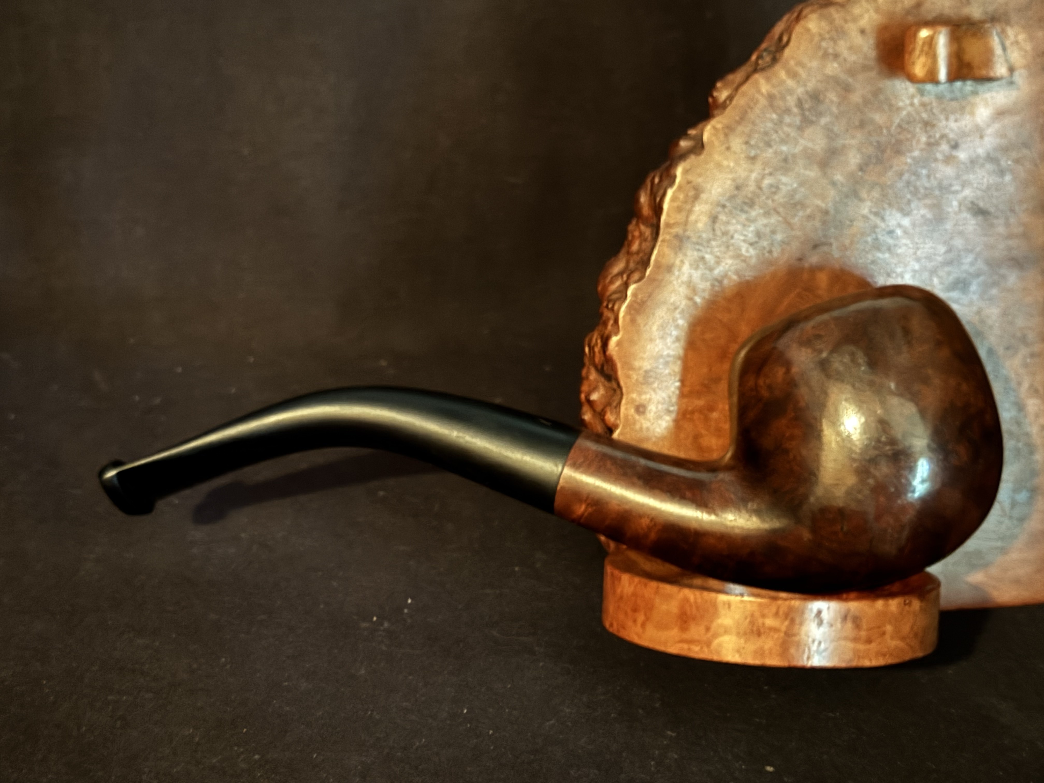 Bruyere Garantie Smooth Bent Oval Bowl Briar Estate Pipe with Vulcanite Fishtail Stem, Unsmoked 12