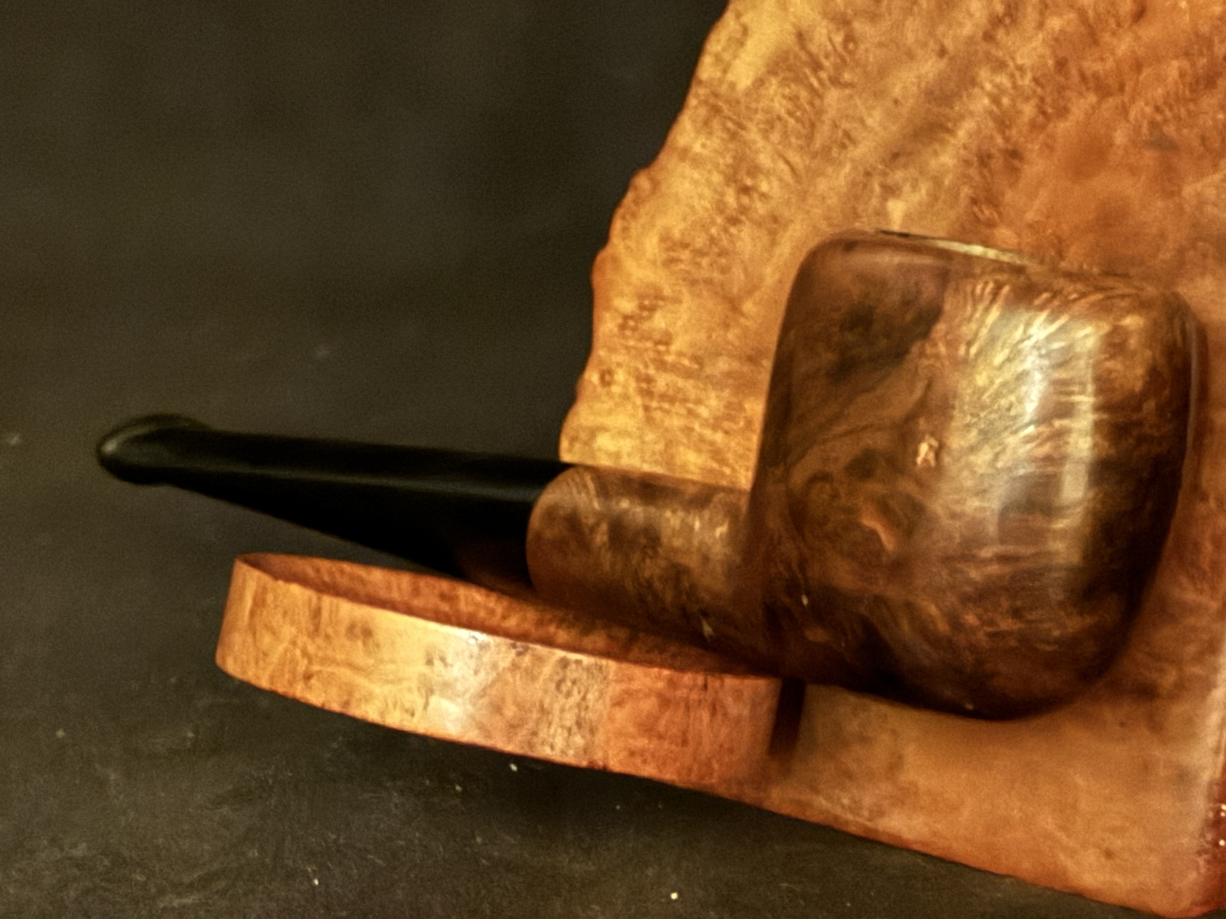 BRUYERE GARANTIE Stamped Smooth Oval Bowl Pipe, Vulcanite Tapered Fishtail Stem, Unsmoked Estate Pipe 7
