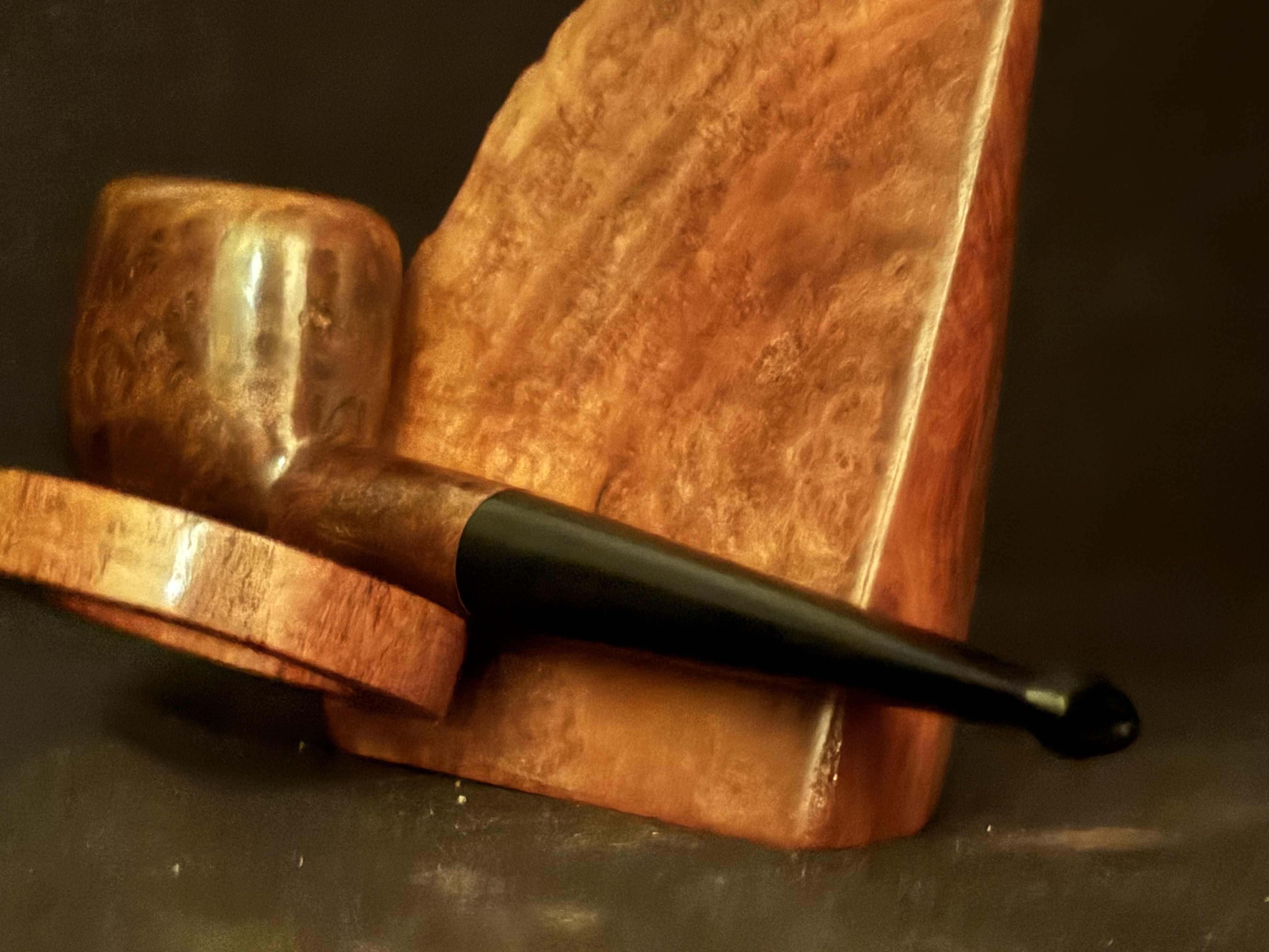 BRUYERE GARANTIE Stamped Smooth Oval Bowl Pipe, Vulcanite Tapered Fishtail Stem, Unsmoked Estate Pipe 8
