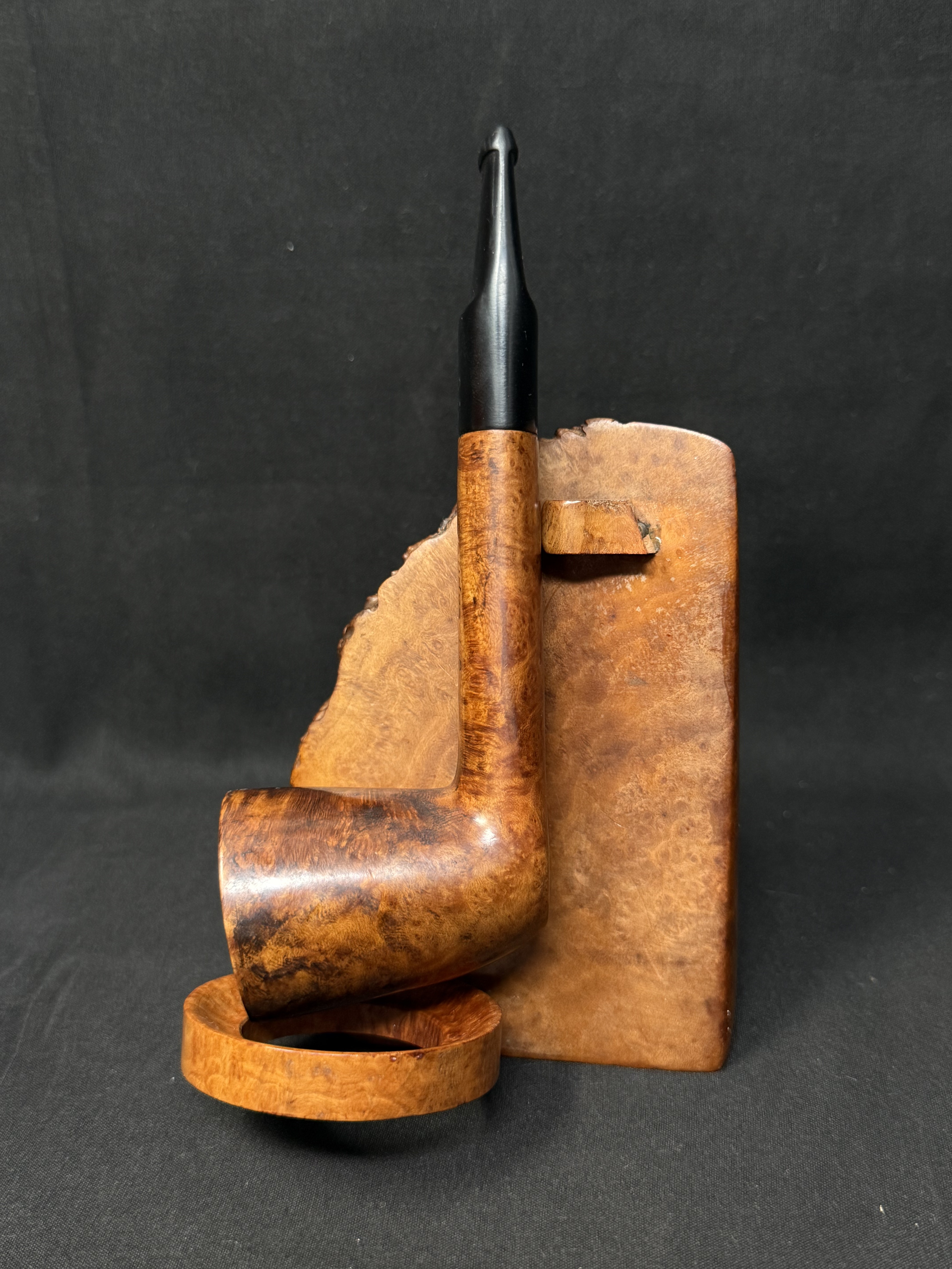 Butz-Choquin St Claude 1635 Dublin Sitter Smooth Estate Pipe