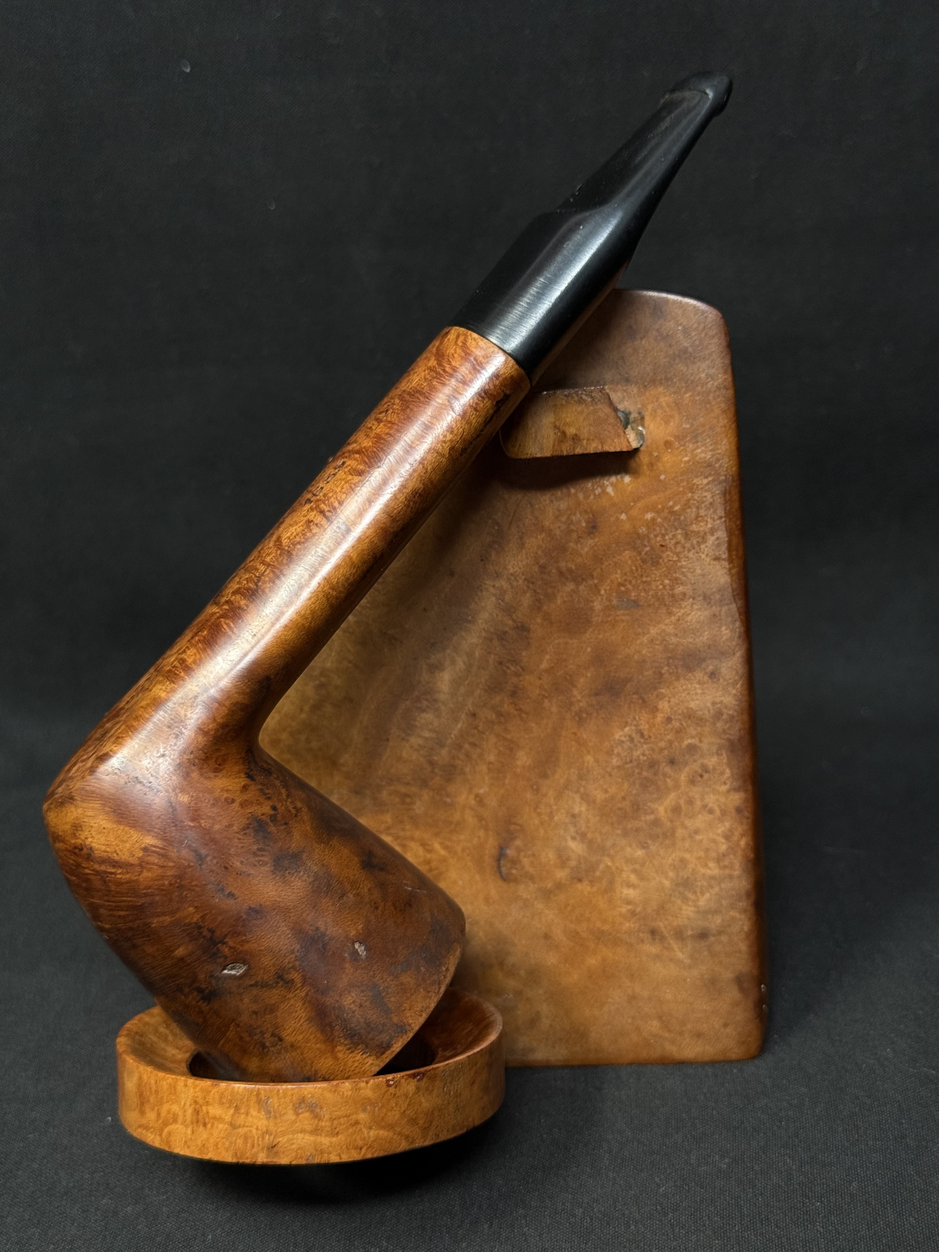 Butz-Choquin St Claude 1635 Dublin Sitter Smooth Estate Pipe 2