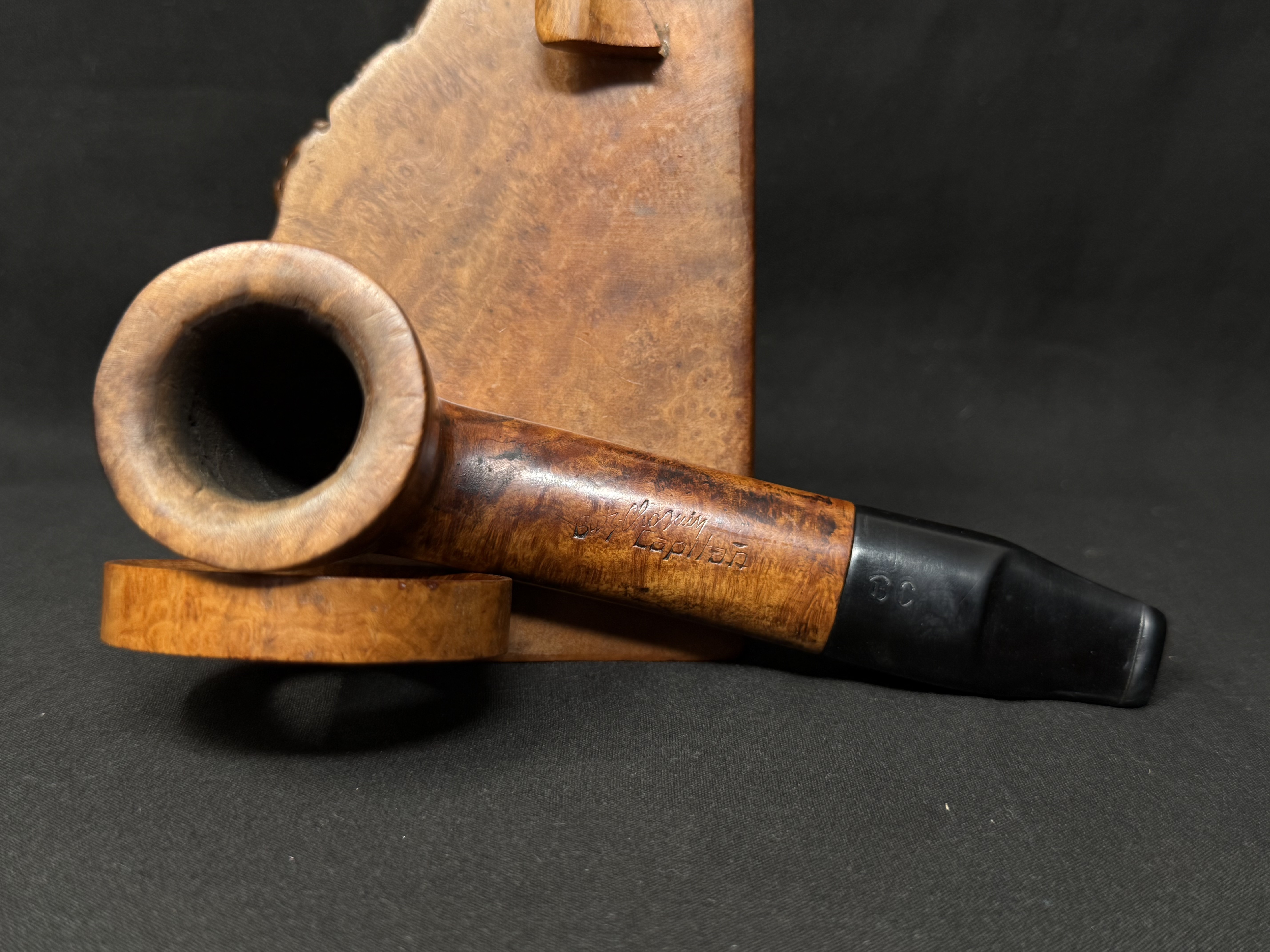 Butz-Choquin St Claude 1635 Dublin Sitter Smooth Estate Pipe 6
