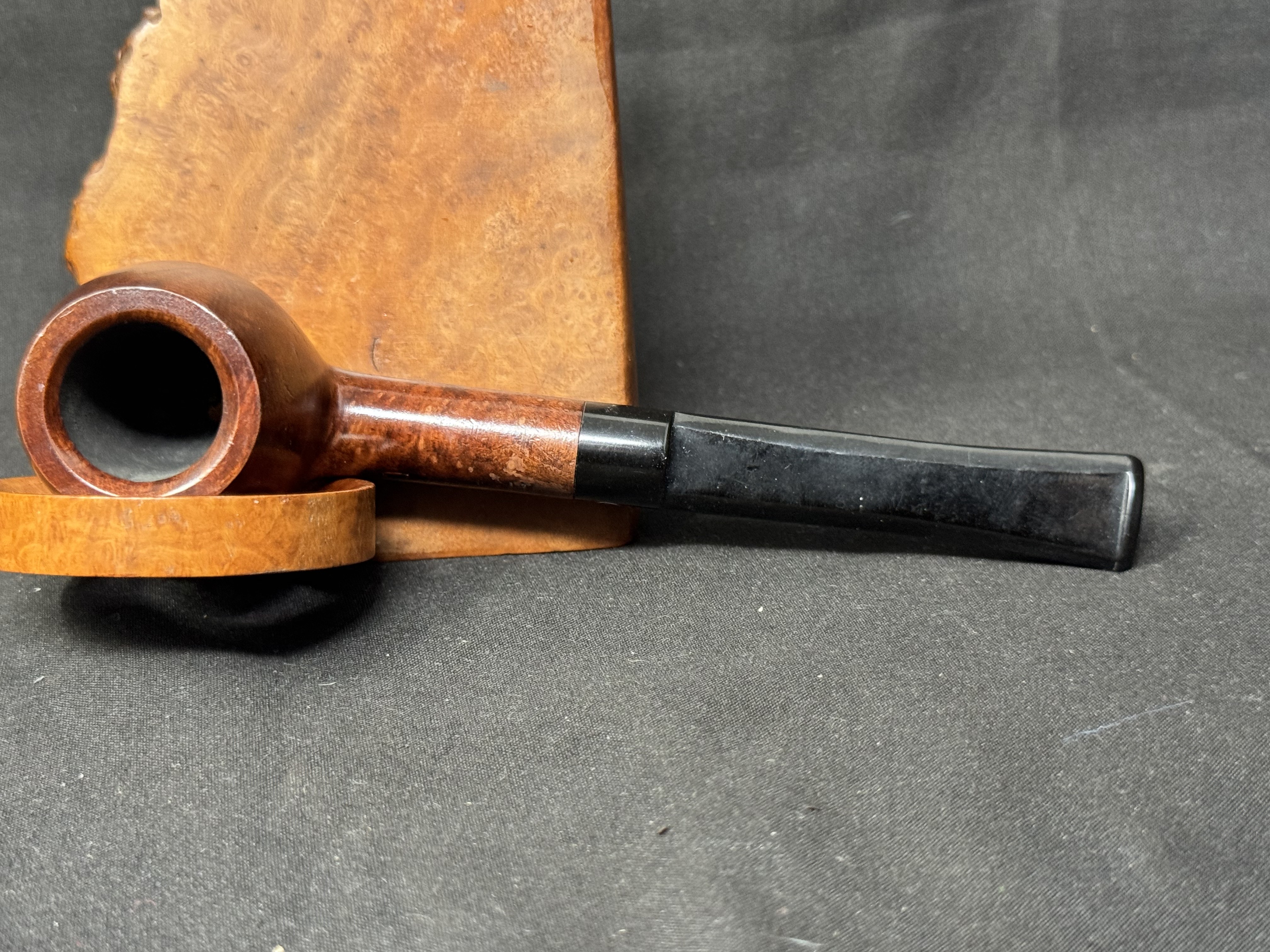 Cavarelle Best Briar 115 Smooth Straight Apple Acrylic Stem Italy Estate Pipe NOS 5