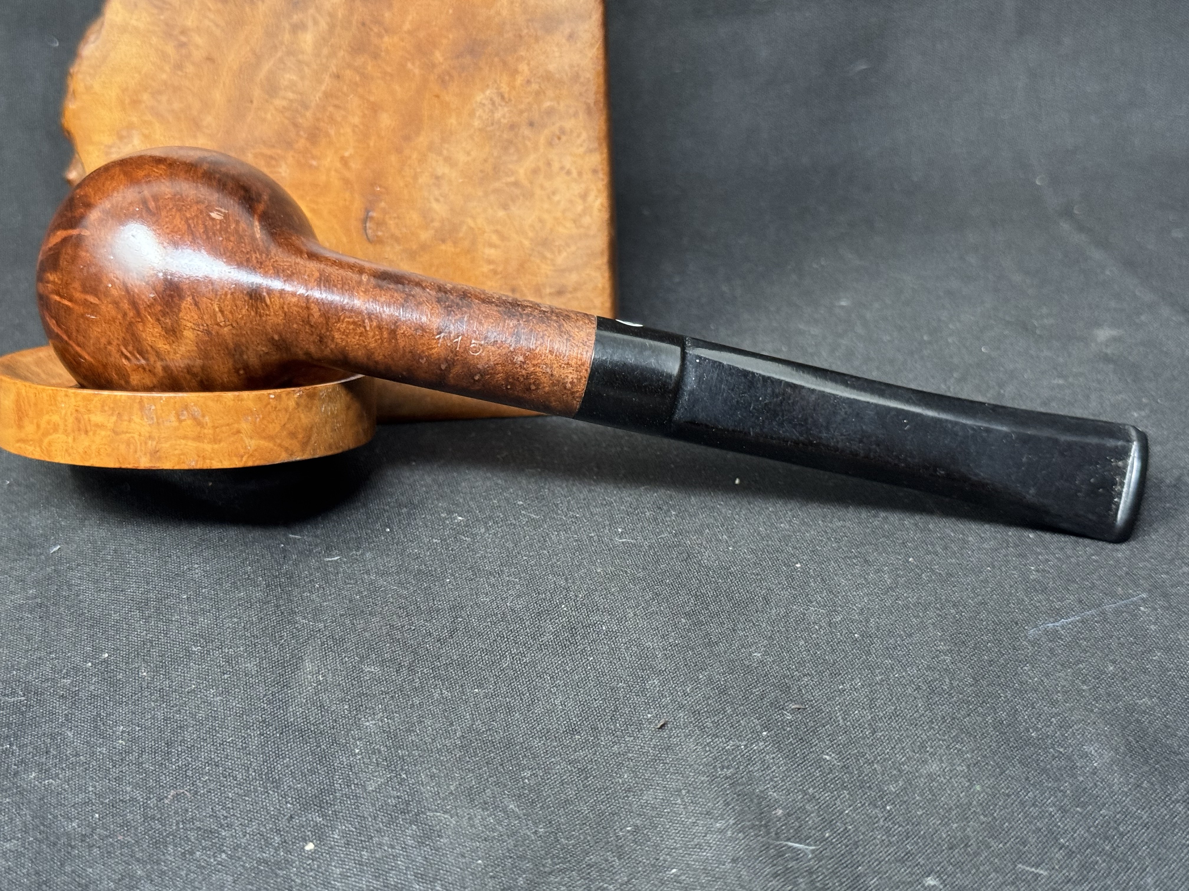 Cavarelle Best Briar 115 Smooth Straight Apple Acrylic Stem Italy Estate Pipe NOS 6