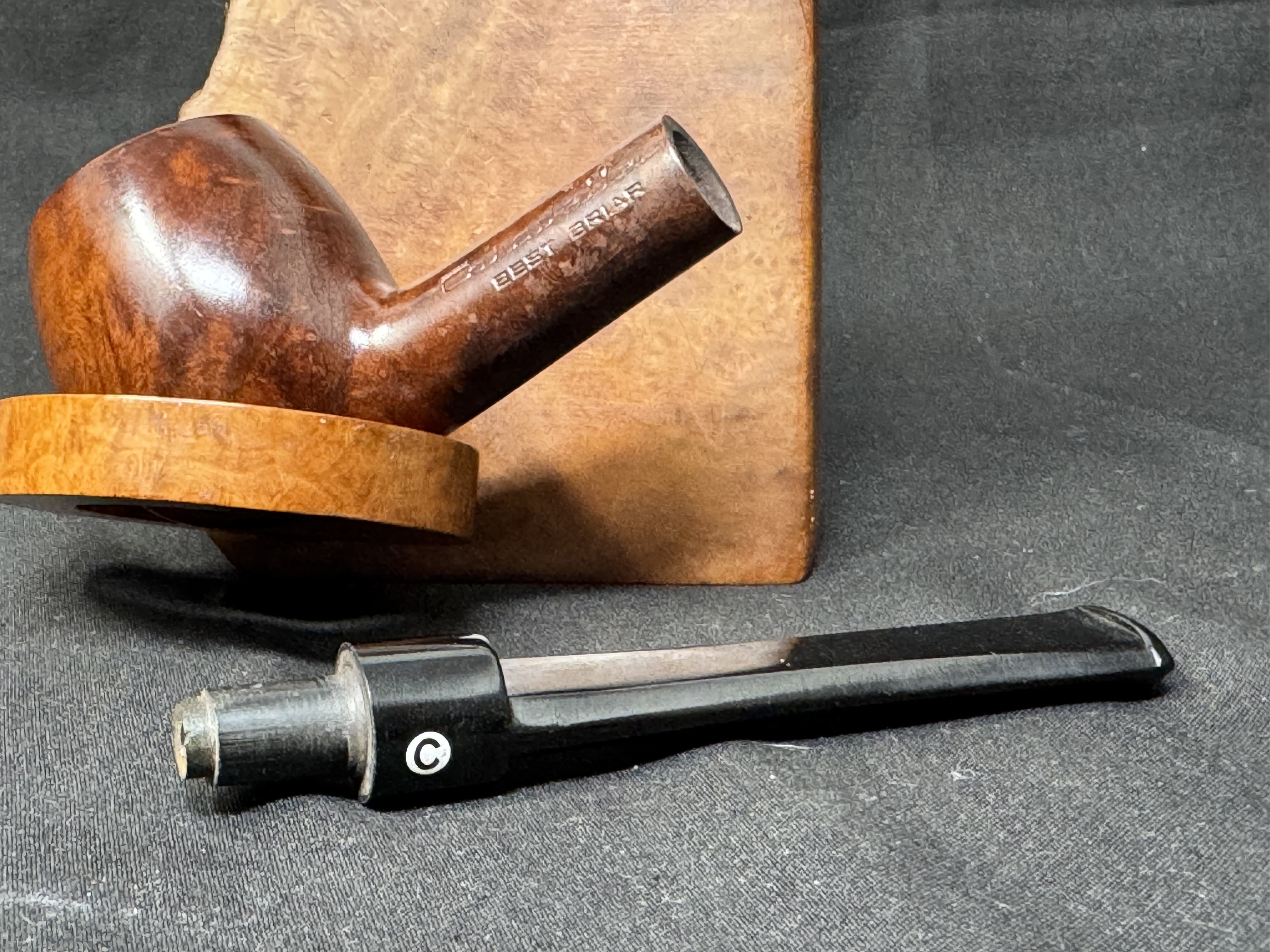 Cavarelle Best Briar 115 Smooth Straight Apple Acrylic Stem Italy Estate Pipe NOS 9