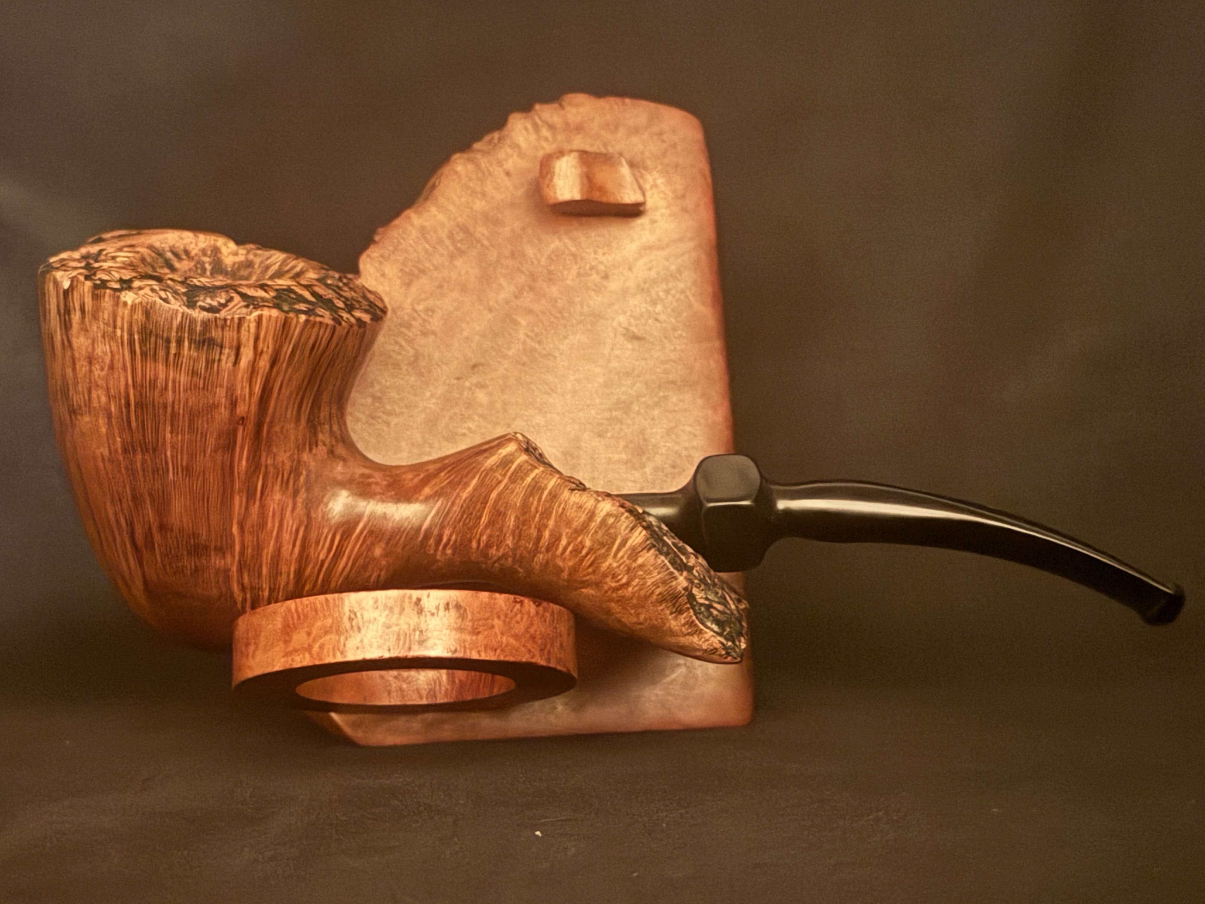 Cellini Original 165mm Block Grain Plateau Estate Pipe 9