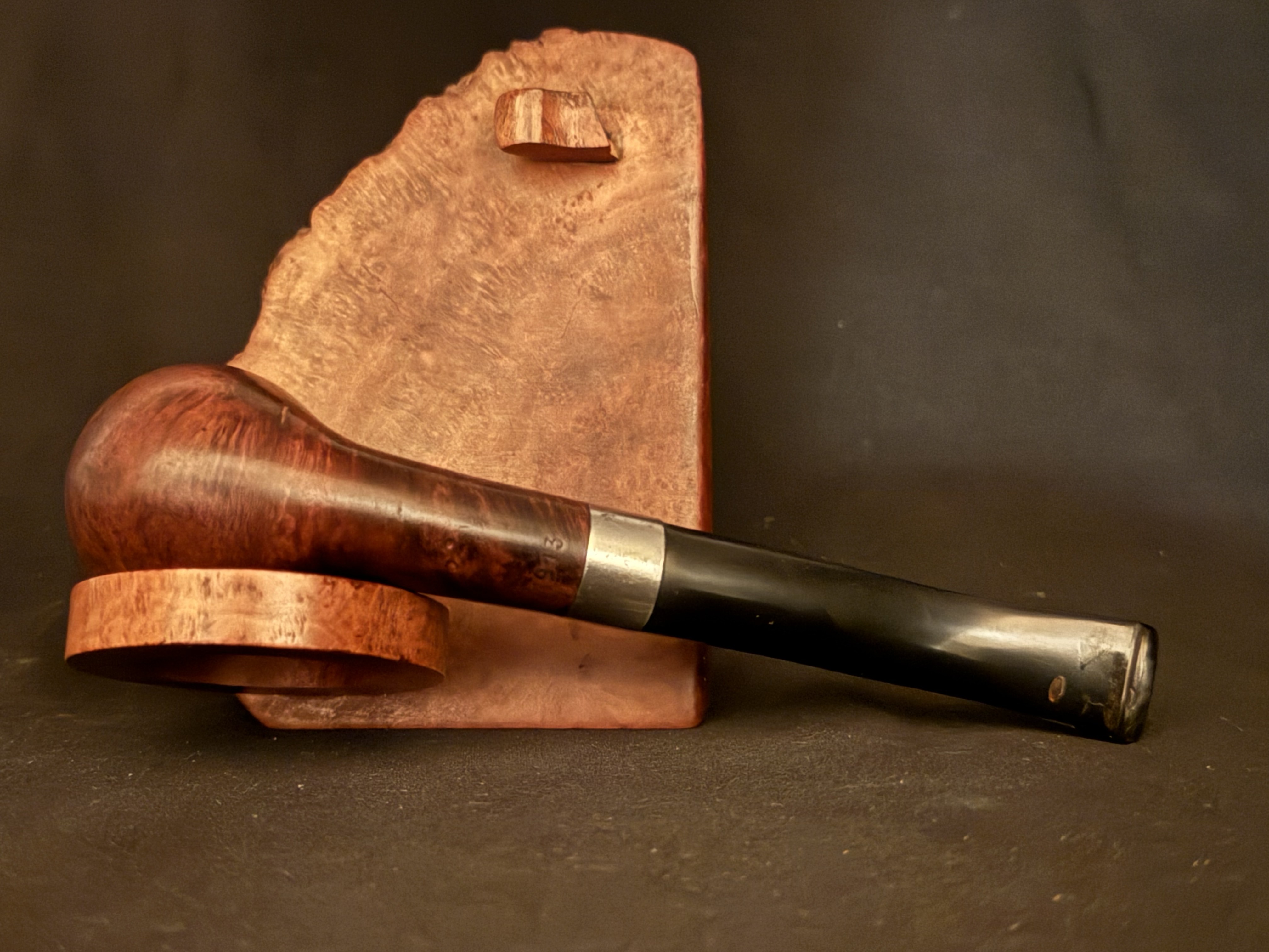 Chacom Custom 913 Billiard Pipe, Silver Rim Cap, Fishtail Bit, Box and Sleeve 7