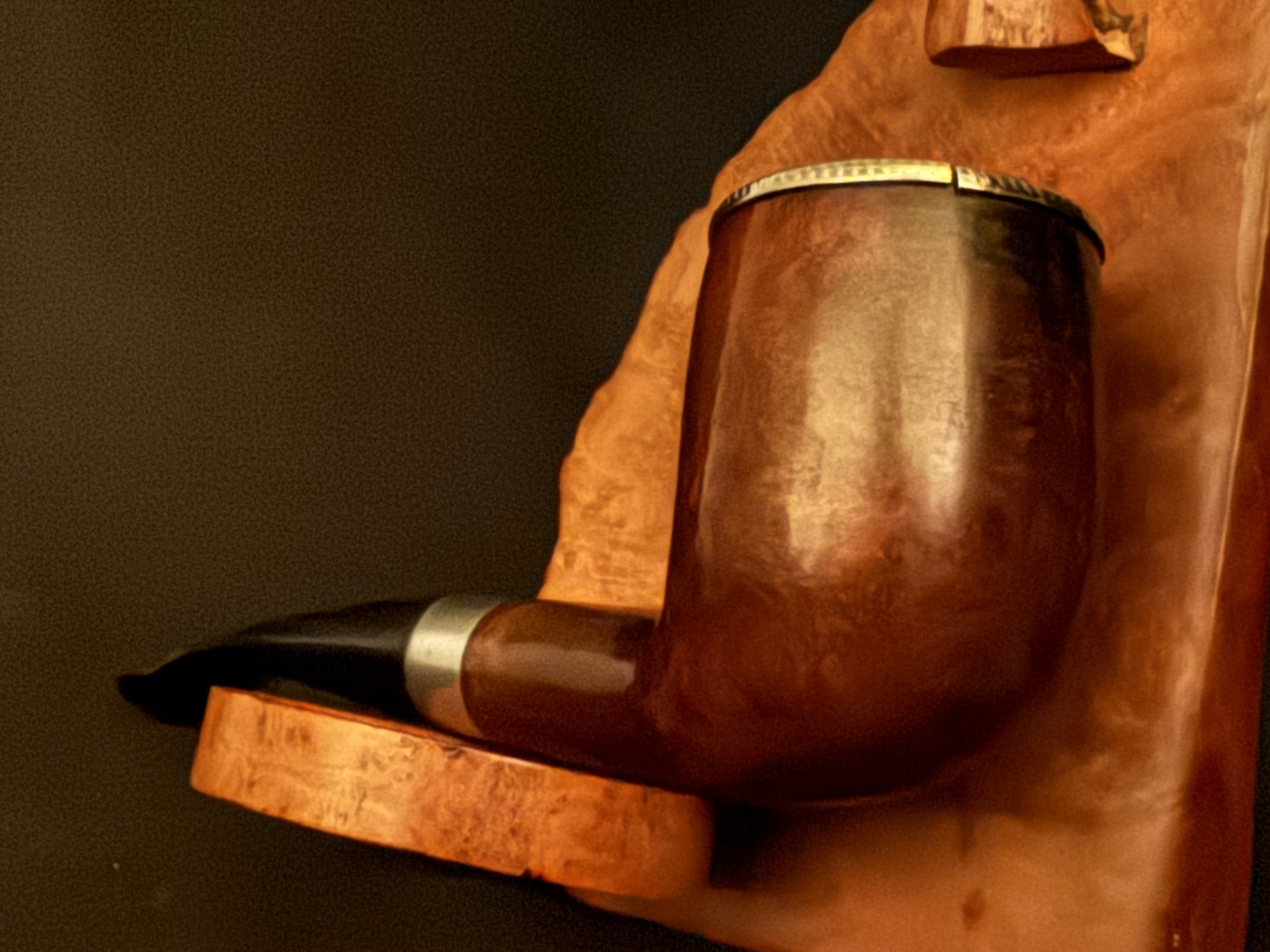 Chacom Custom 913 Billiard Pipe, Silver Rim Cap, Fishtail Bit, Box and Sleeve 8
