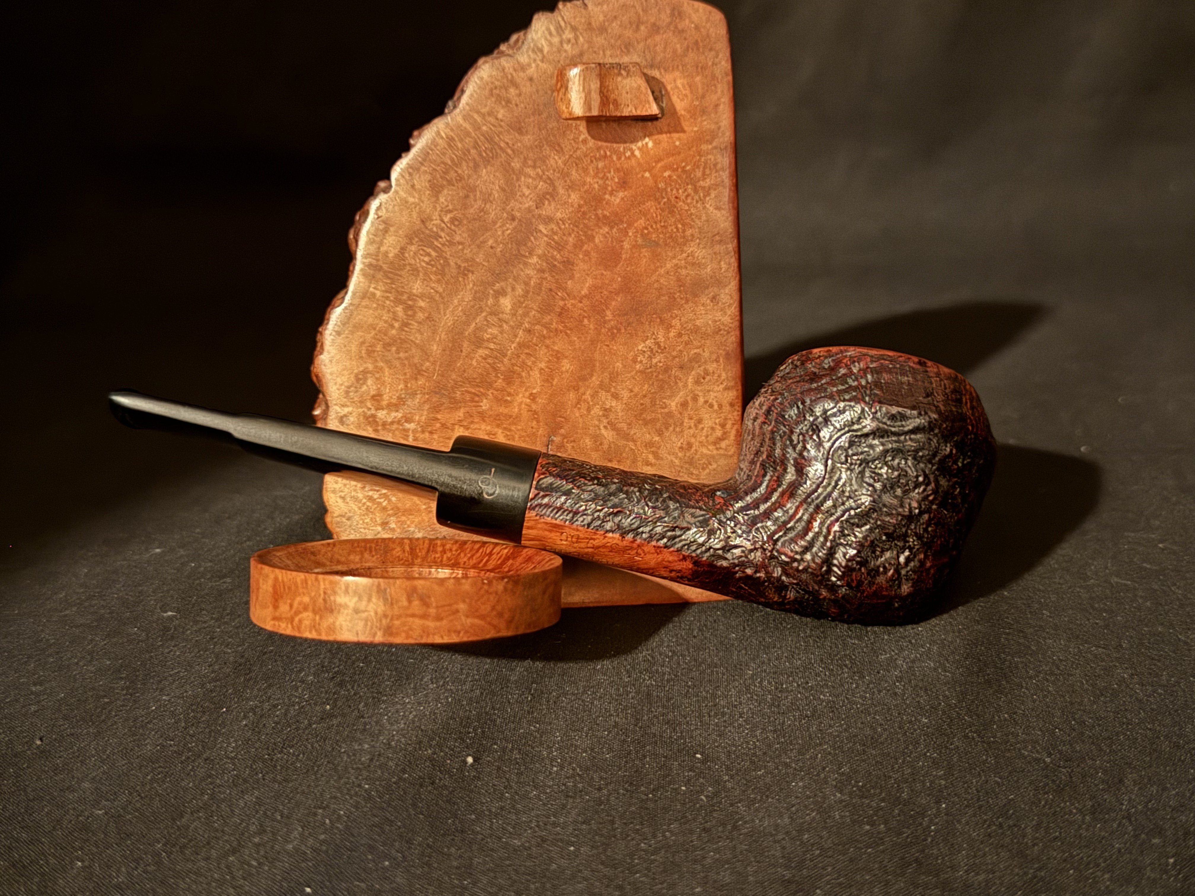 Charatan's Make Special Rhodesian 323/9DC Sandblast Estate Pipe, 1955-1980 4